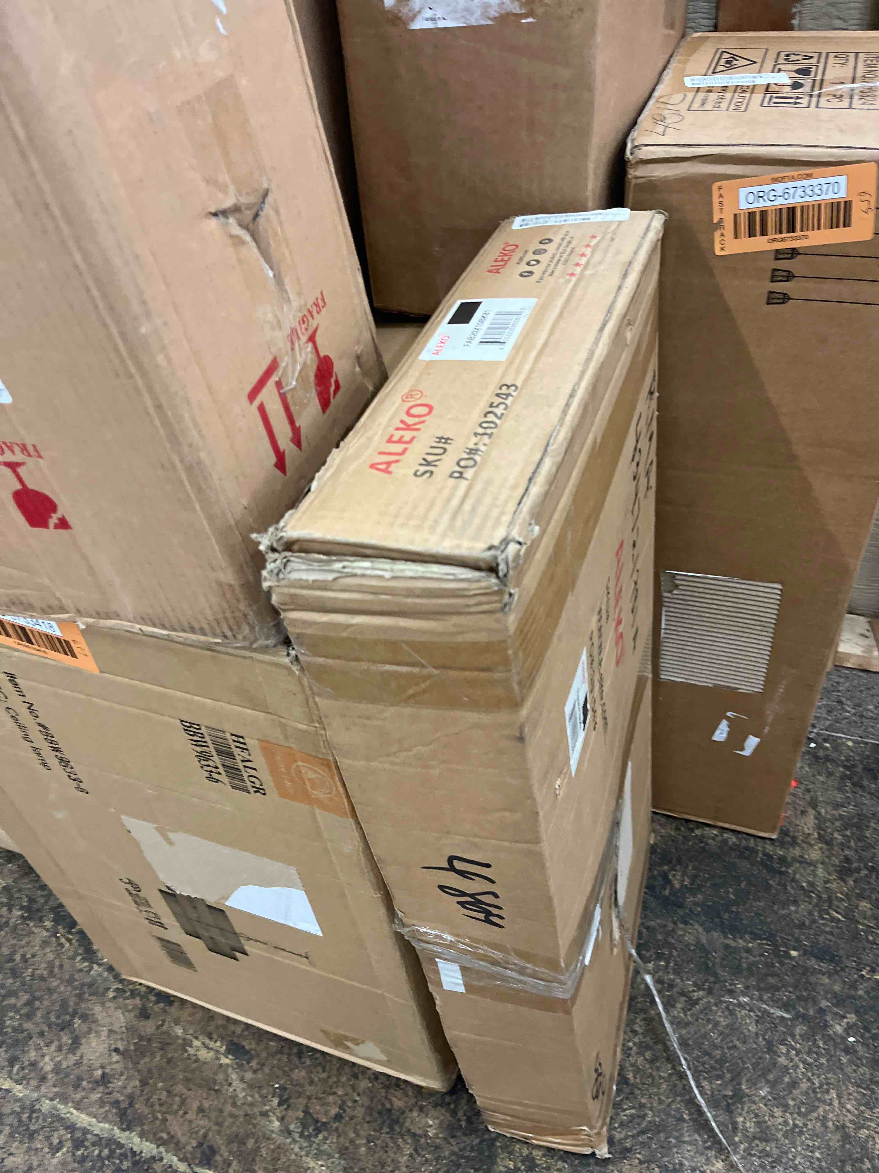 https://s3.amazonaws.com/lotting-images-prod/phillipi/ORG6733376_1725481729400.jpeg