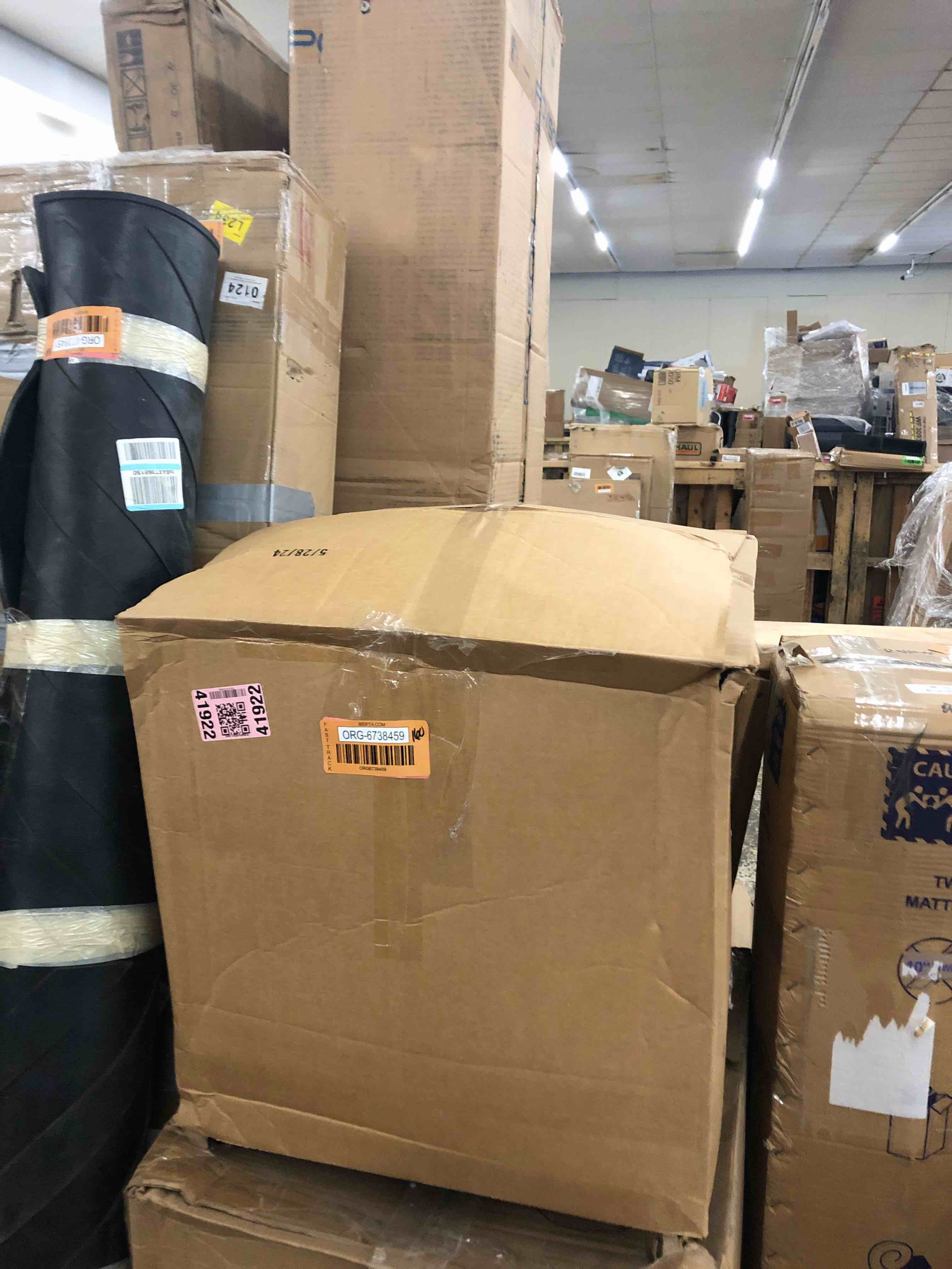https://s3.amazonaws.com/lotting-images-prod/phillipi/ORG6738459_1737996437319.jpeg