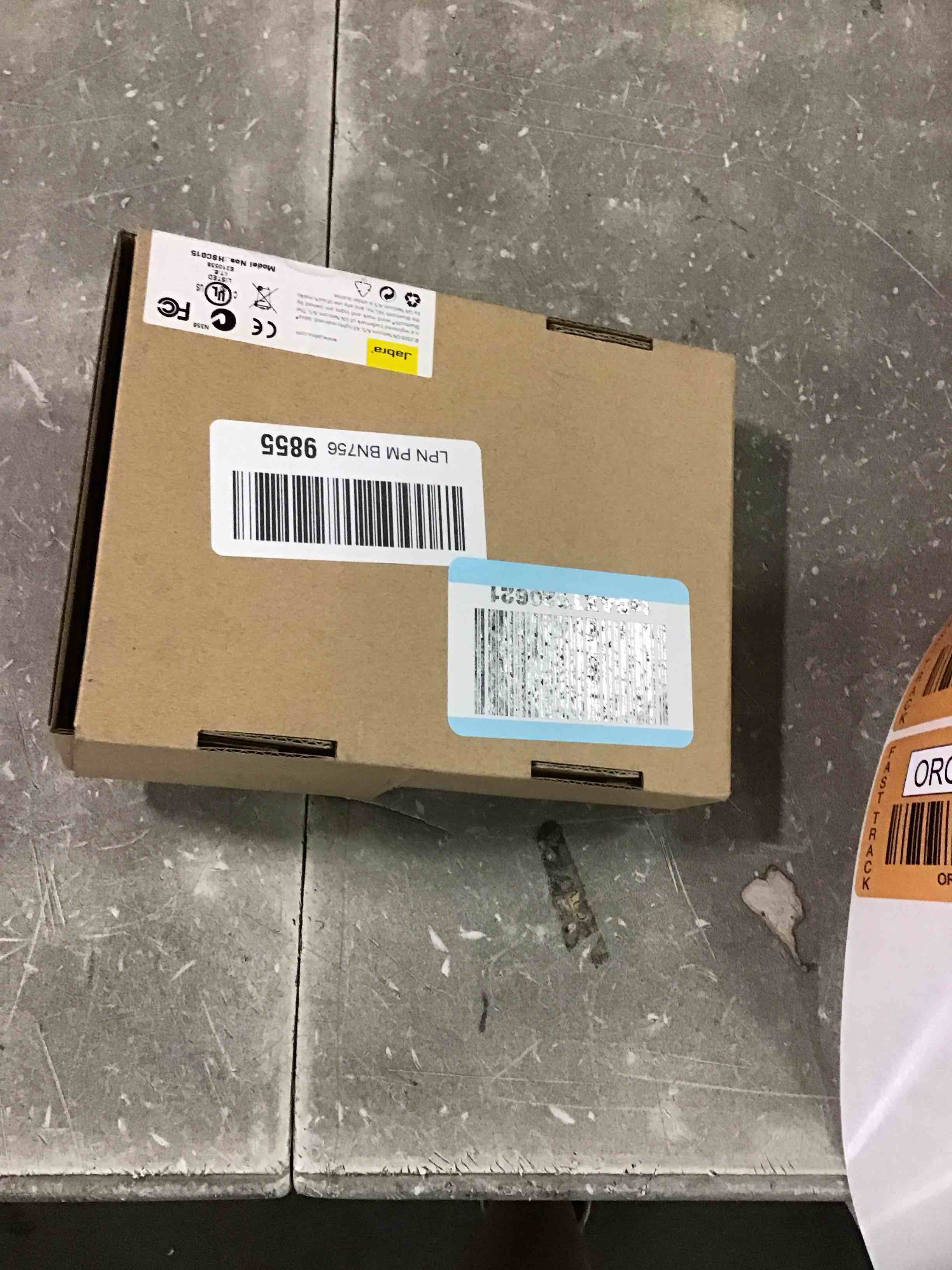 https://s3.amazonaws.com/lotting-images-prod/phillipi/ORG6788915_1724763074112.jpeg