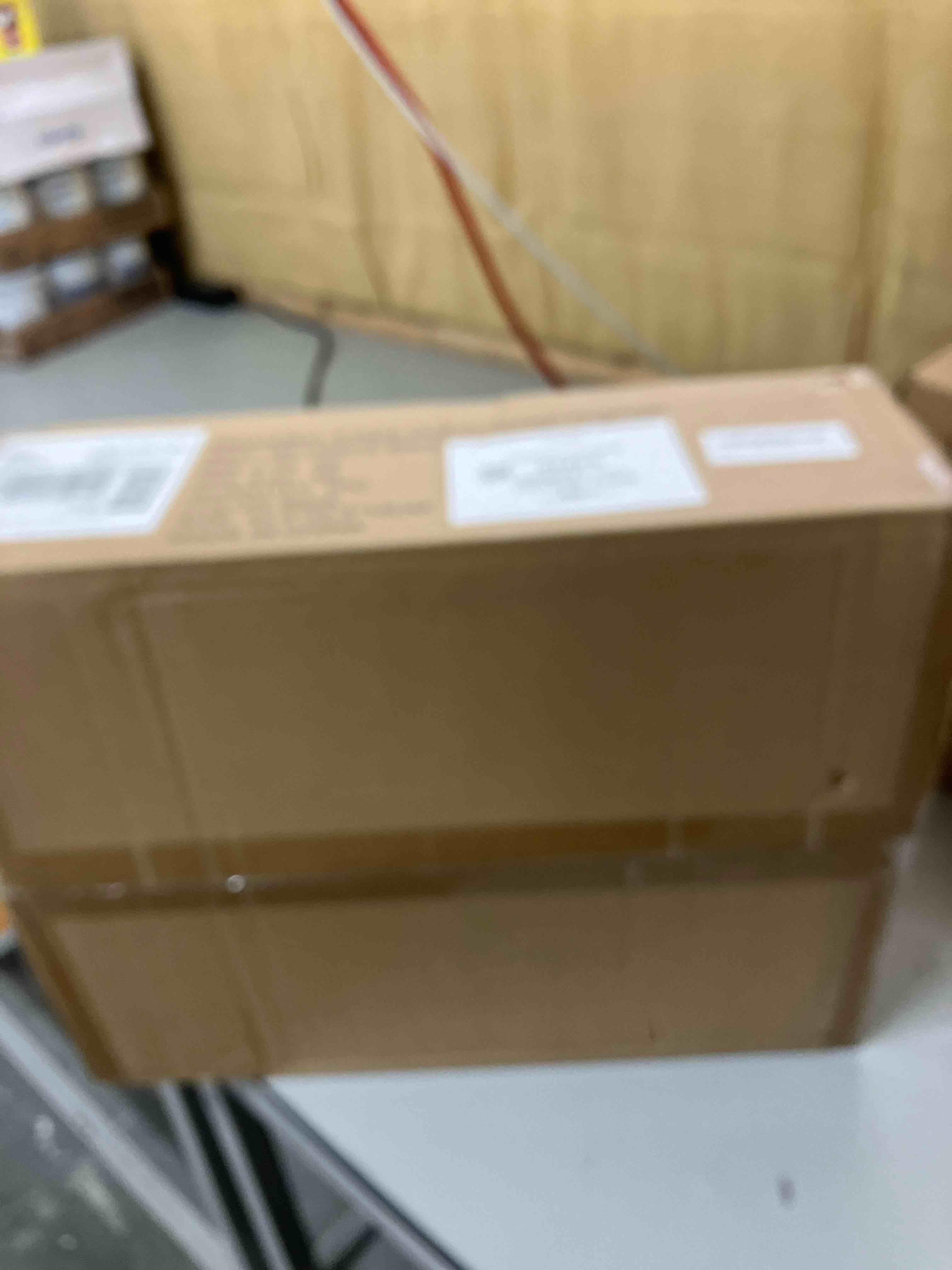 https://s3.amazonaws.com/lotting-images-prod/phillipi/PNK0121653_1731529130337.jpeg