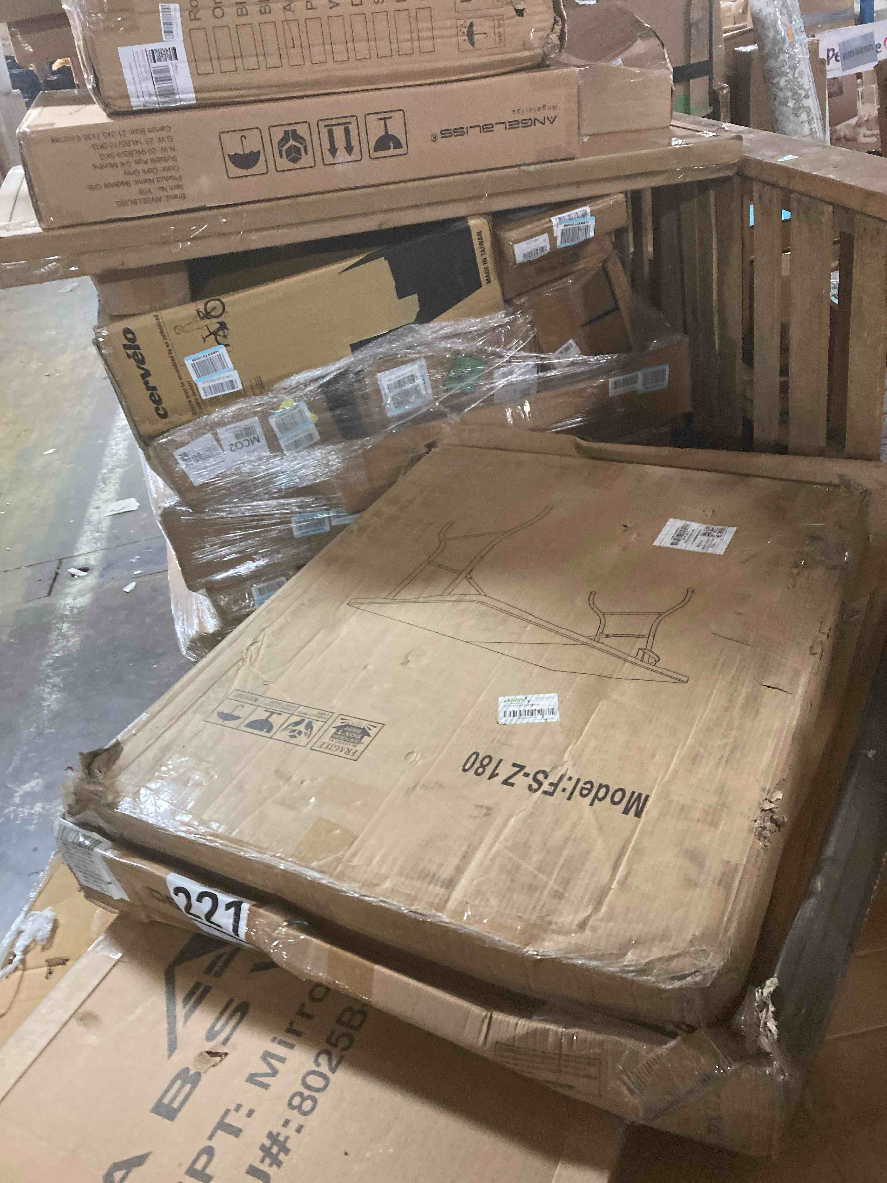 https://s3.amazonaws.com/lotting-images-prod/phillipi/PNK0122074_1731537550491.jpeg