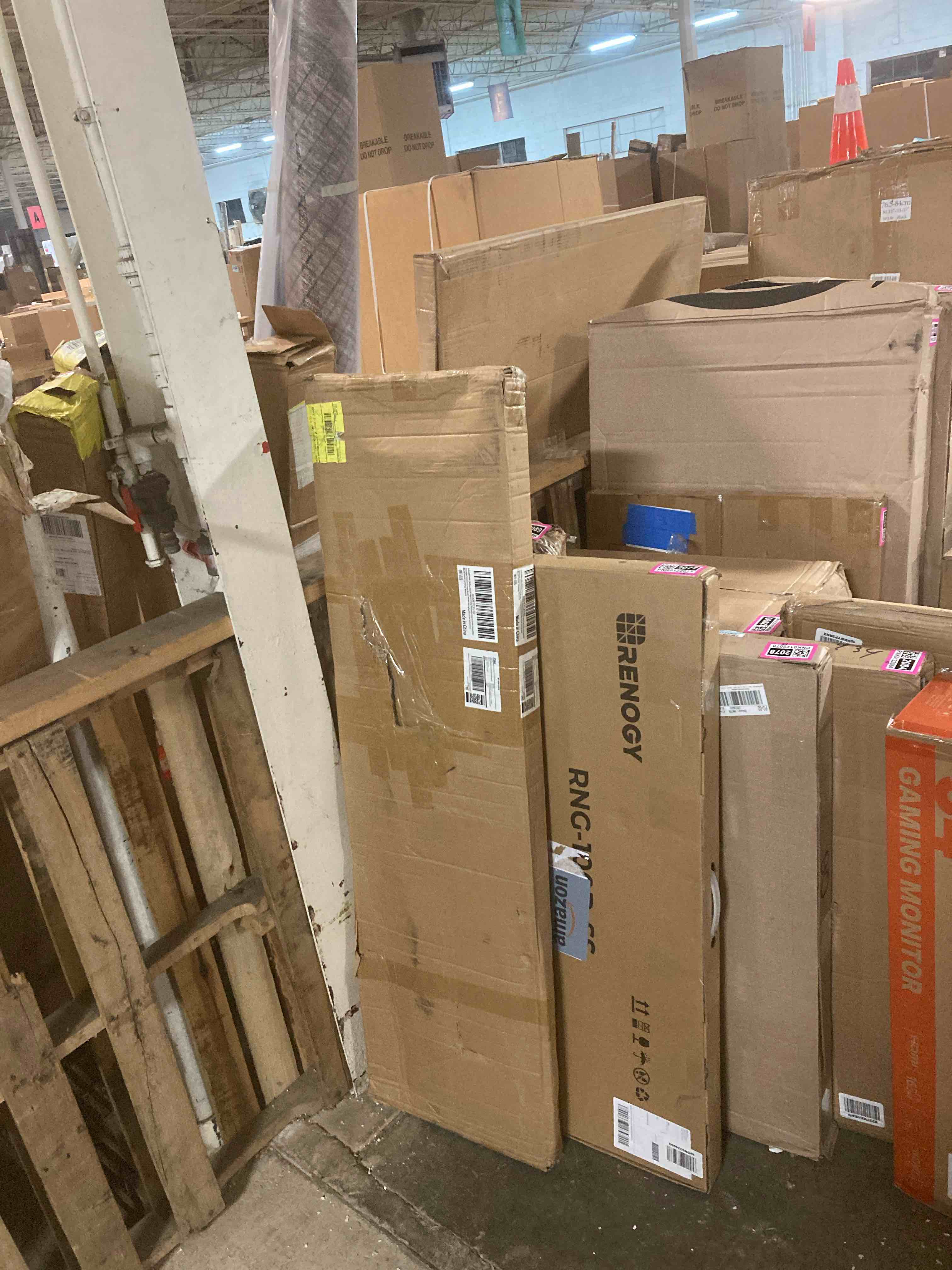 https://s3.amazonaws.com/lotting-images-prod/phillipi/PNK0122076_1731537325370.jpeg