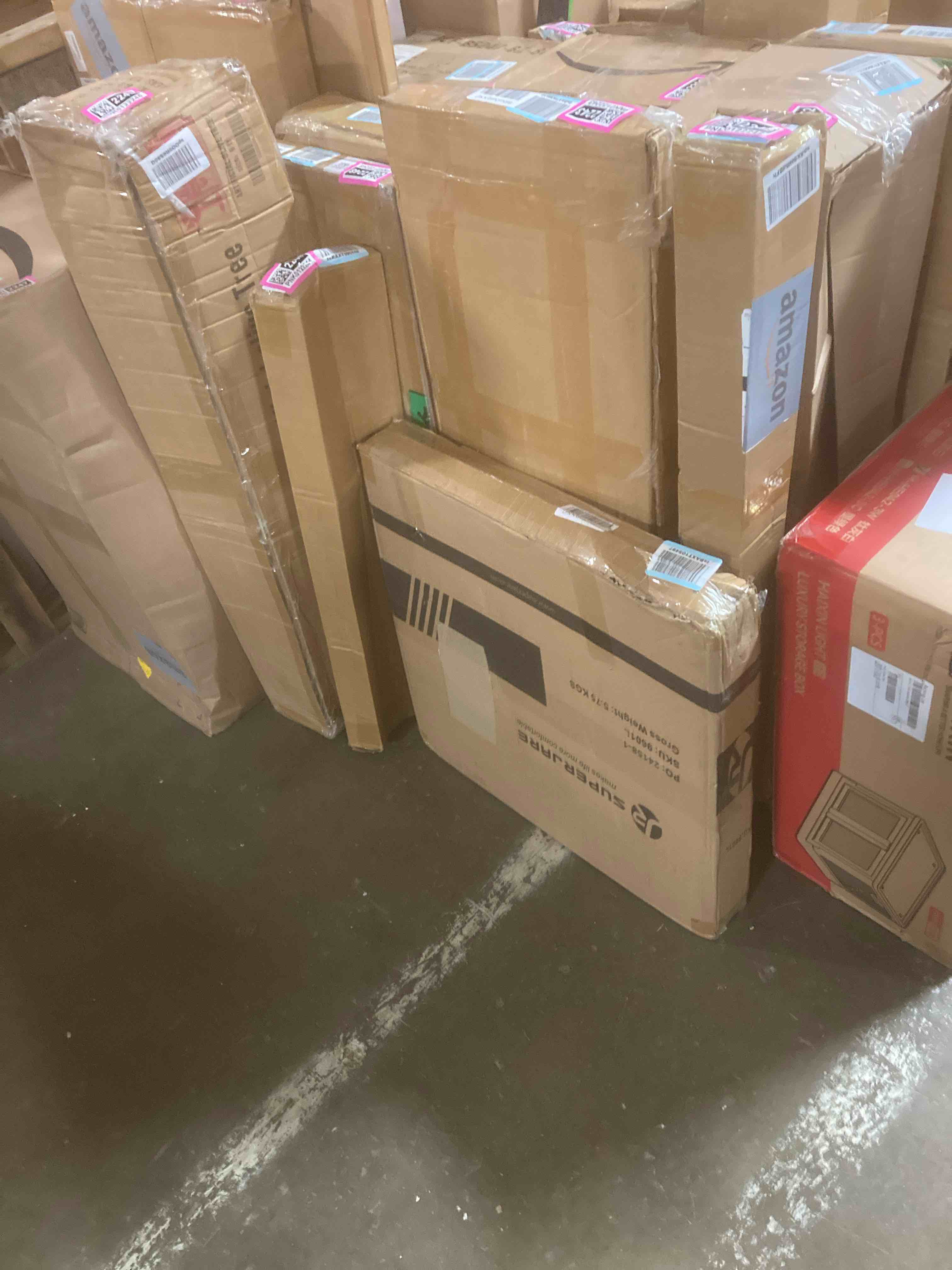 https://s3.amazonaws.com/lotting-images-prod/phillipi/PNK0122241_1731528584397.jpeg