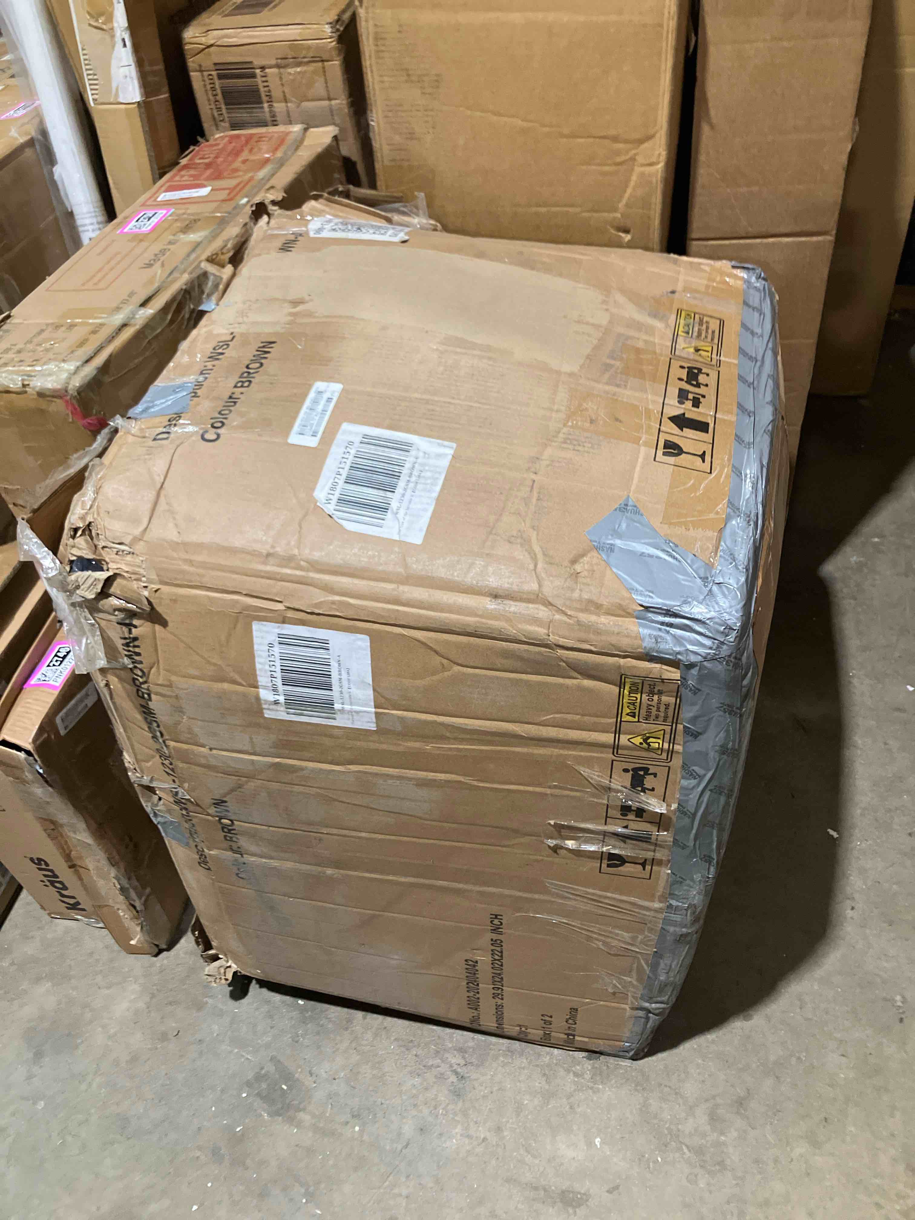 https://s3.amazonaws.com/lotting-images-prod/phillipi/PNK0122756_1731344424806.jpeg