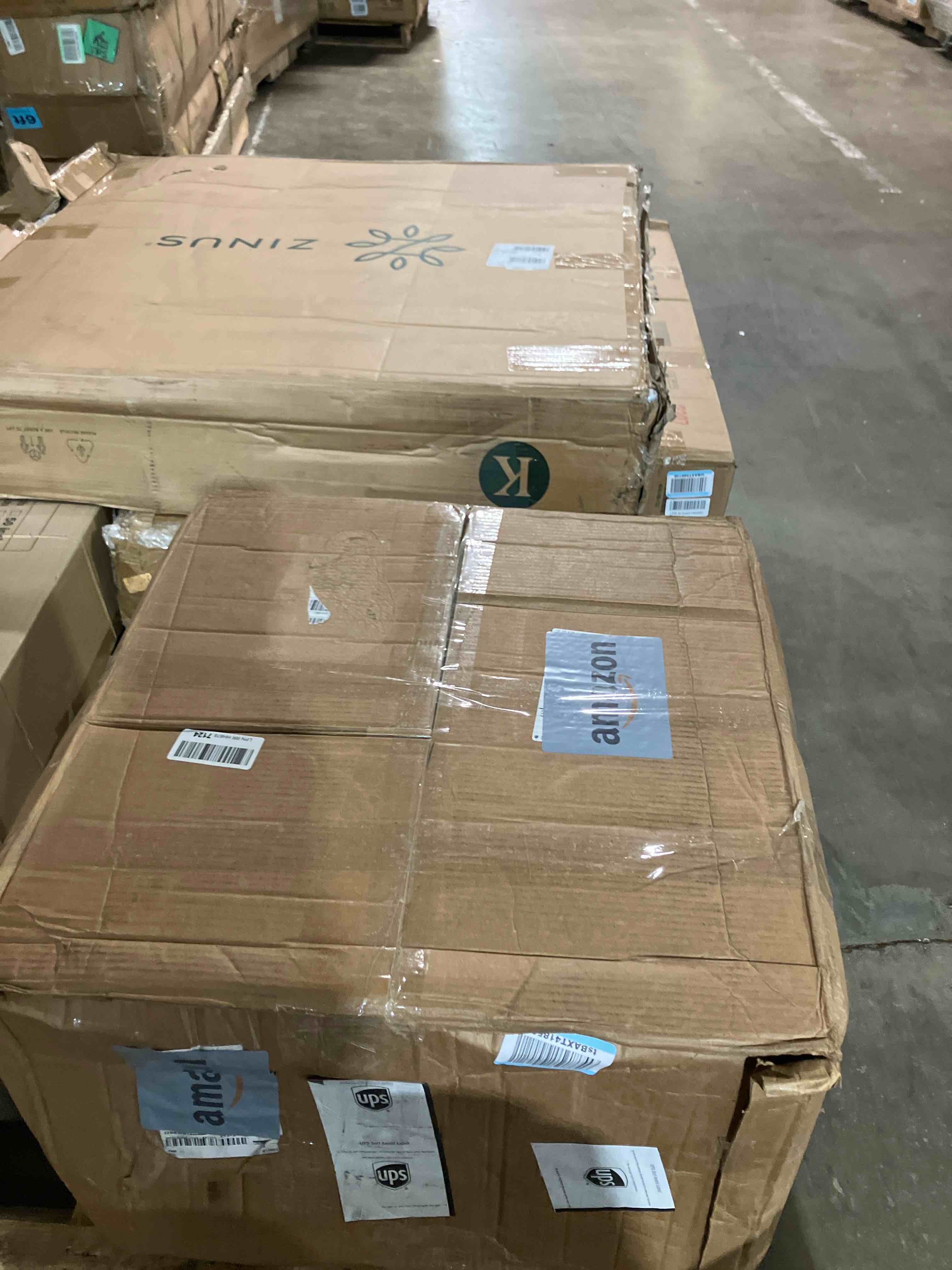 https://s3.amazonaws.com/lotting-images-prod/phillipi/PNK0122781_1731356272997.jpeg