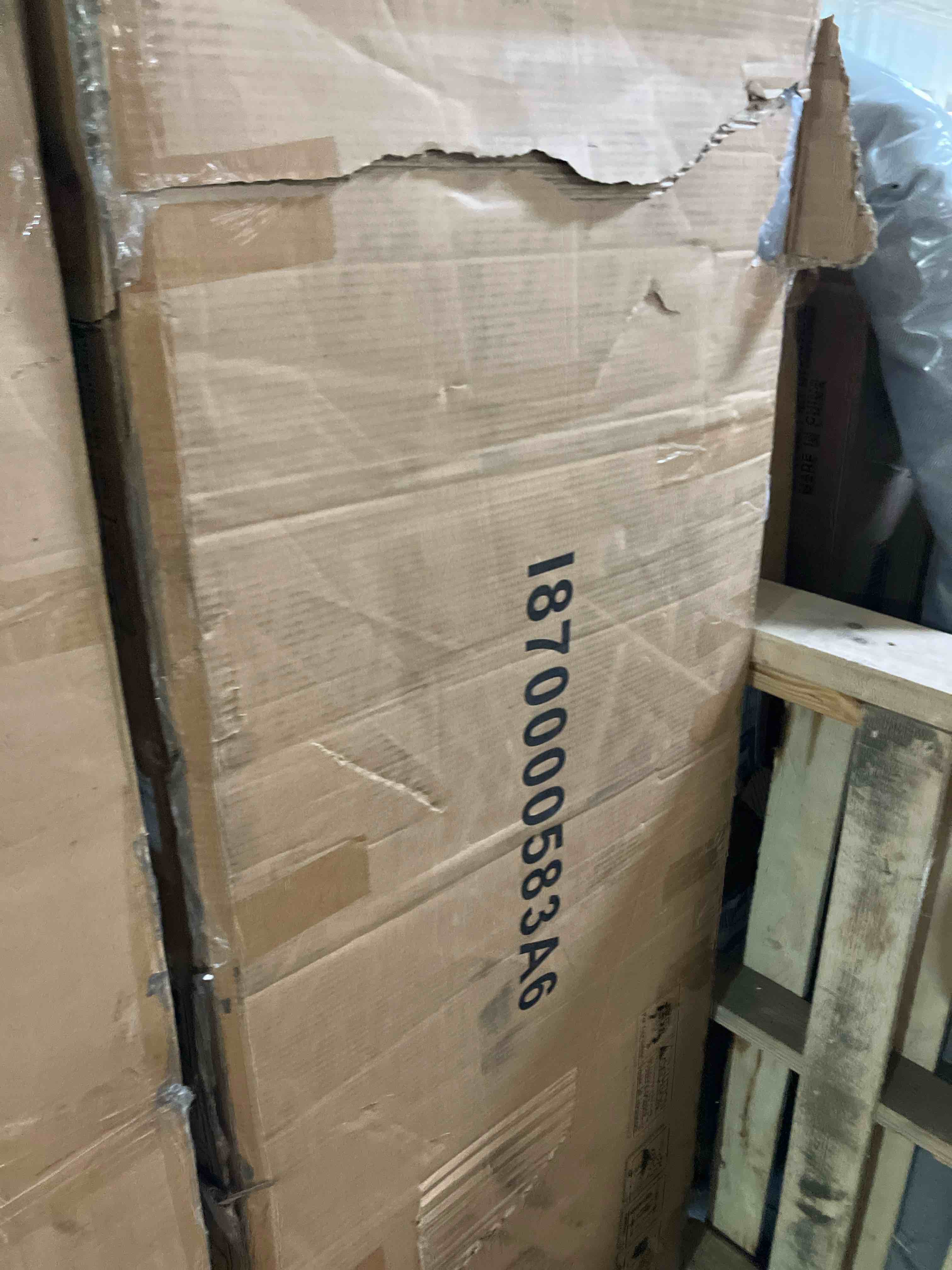 https://s3.amazonaws.com/lotting-images-prod/phillipi/PNK0122796_1731358342551.jpeg