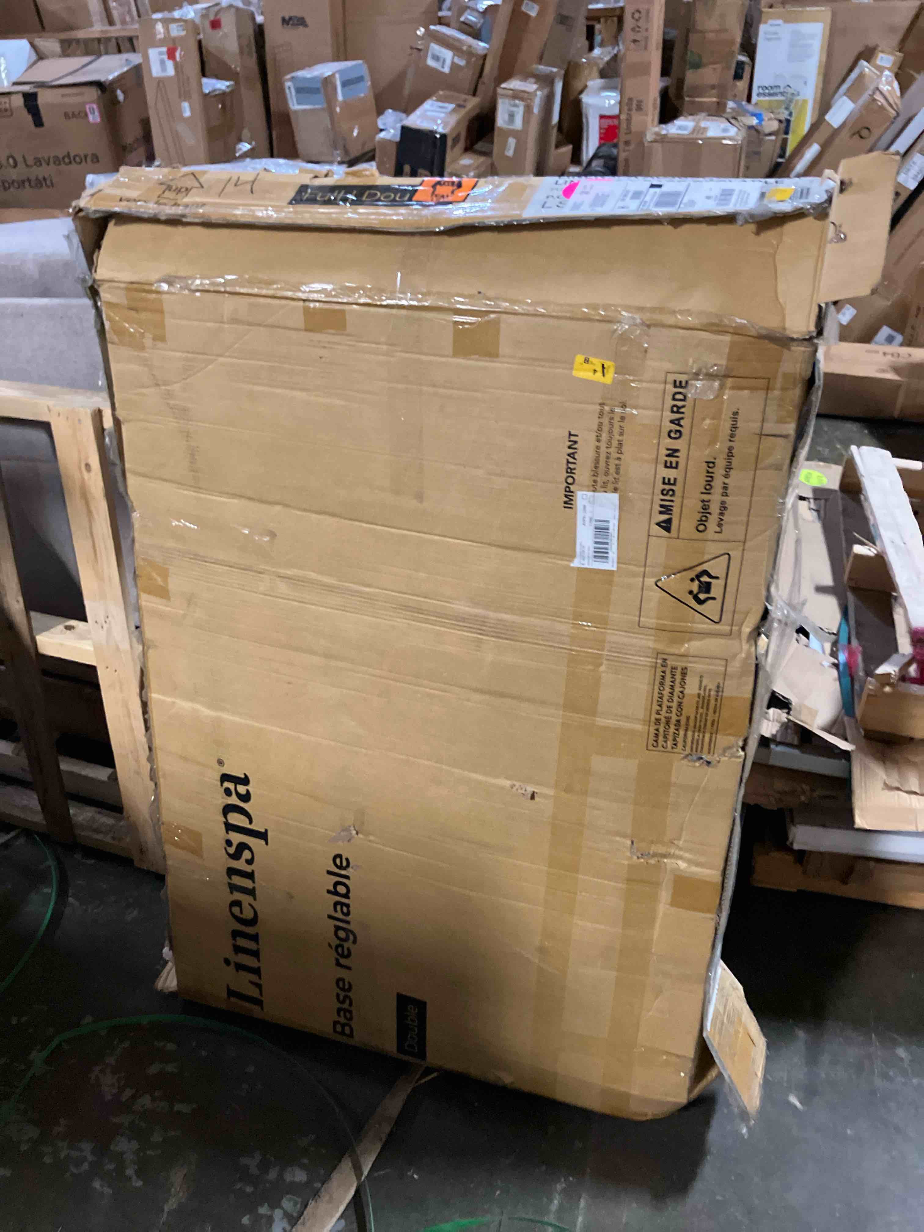 https://s3.amazonaws.com/lotting-images-prod/phillipi/PNK0123051_1731098292219.jpeg