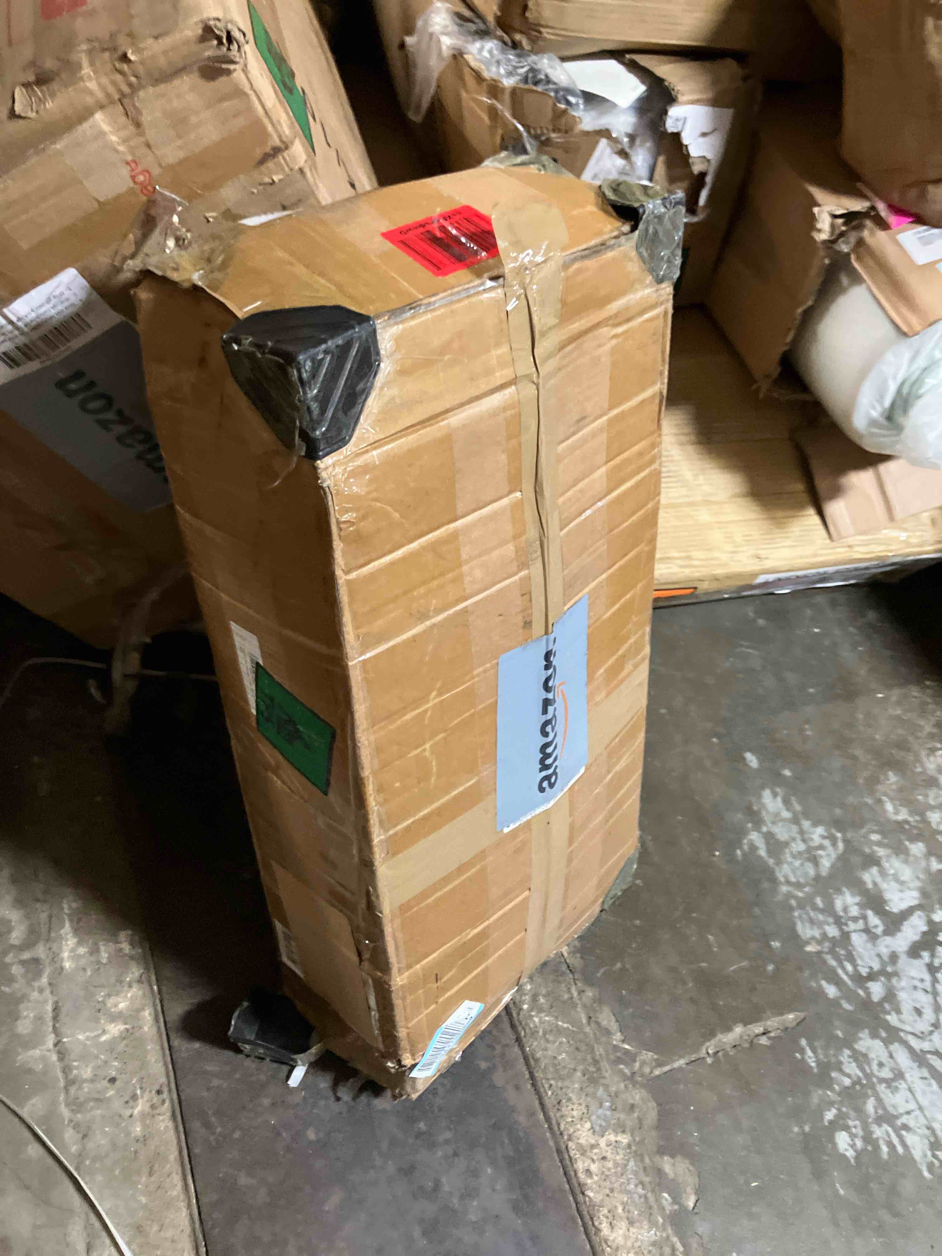 https://s3.amazonaws.com/lotting-images-prod/phillipi/PNK0123059_1731096845894.jpeg