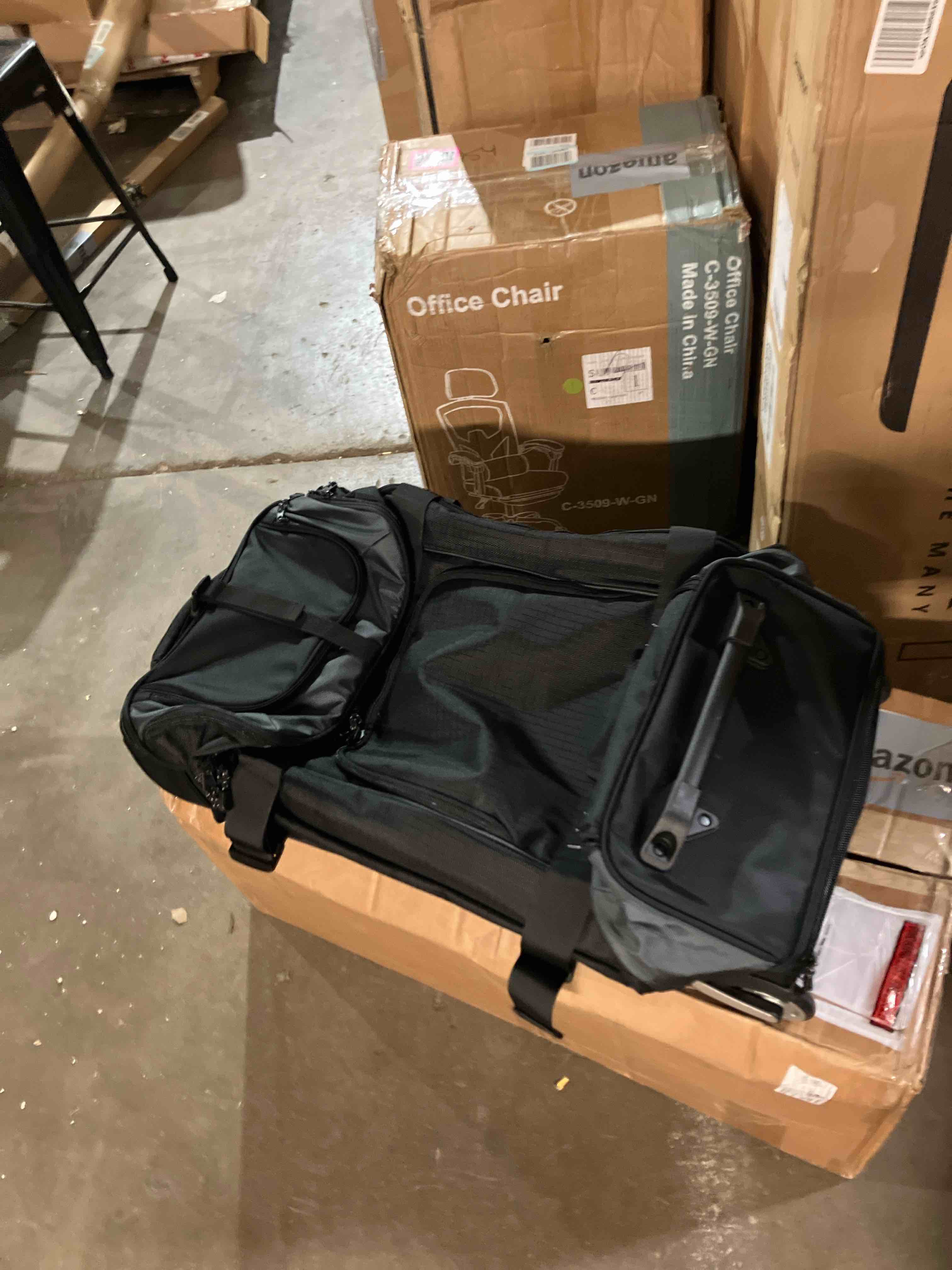 https://s3.amazonaws.com/lotting-images-prod/phillipi/PNK0123169_1731439863639.jpeg