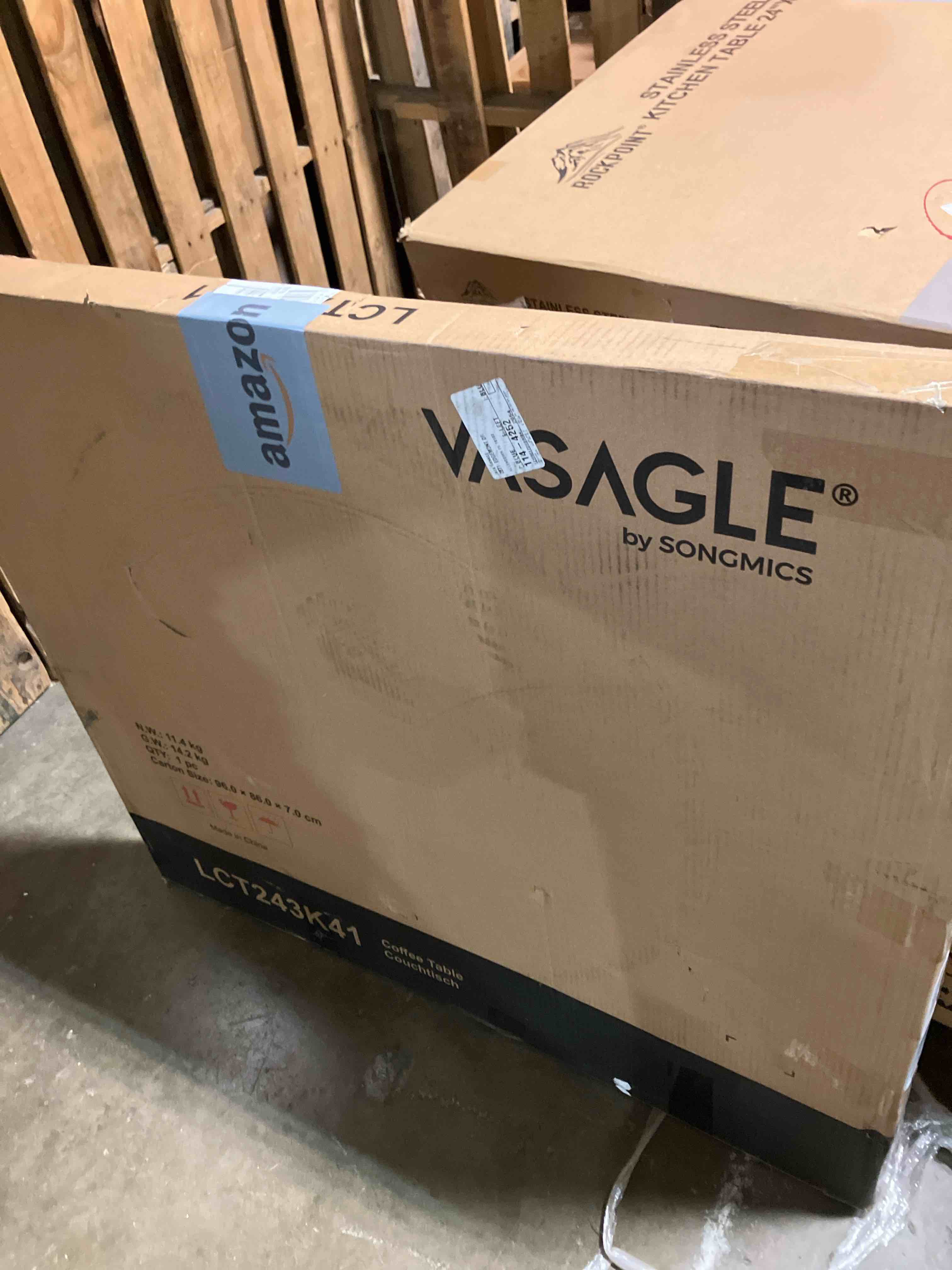 https://s3.amazonaws.com/lotting-images-prod/phillipi/PNK0123170_1731440029788.jpeg