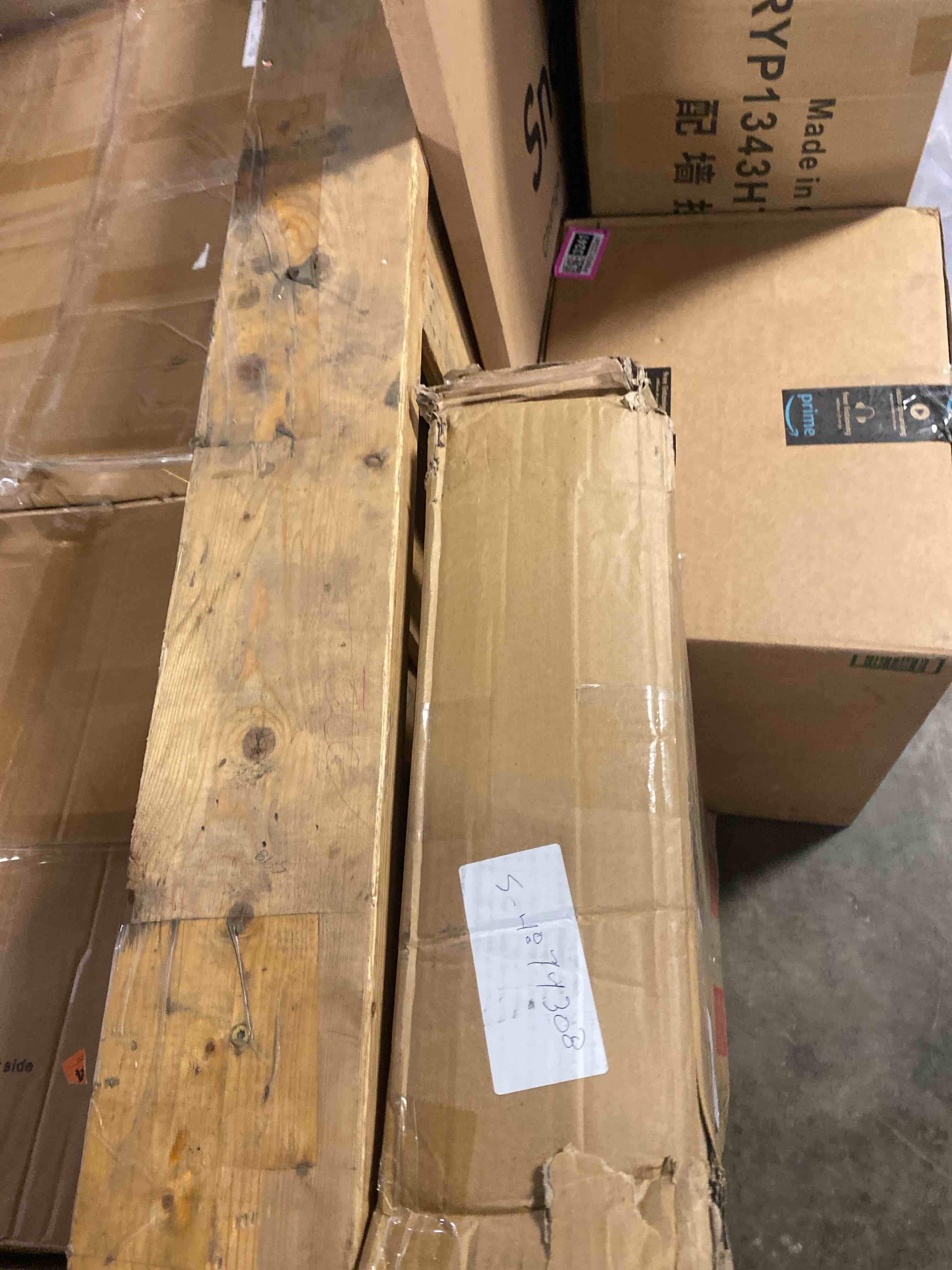 https://s3.amazonaws.com/lotting-images-prod/phillipi/PNK0123242_1731094655500.jpeg