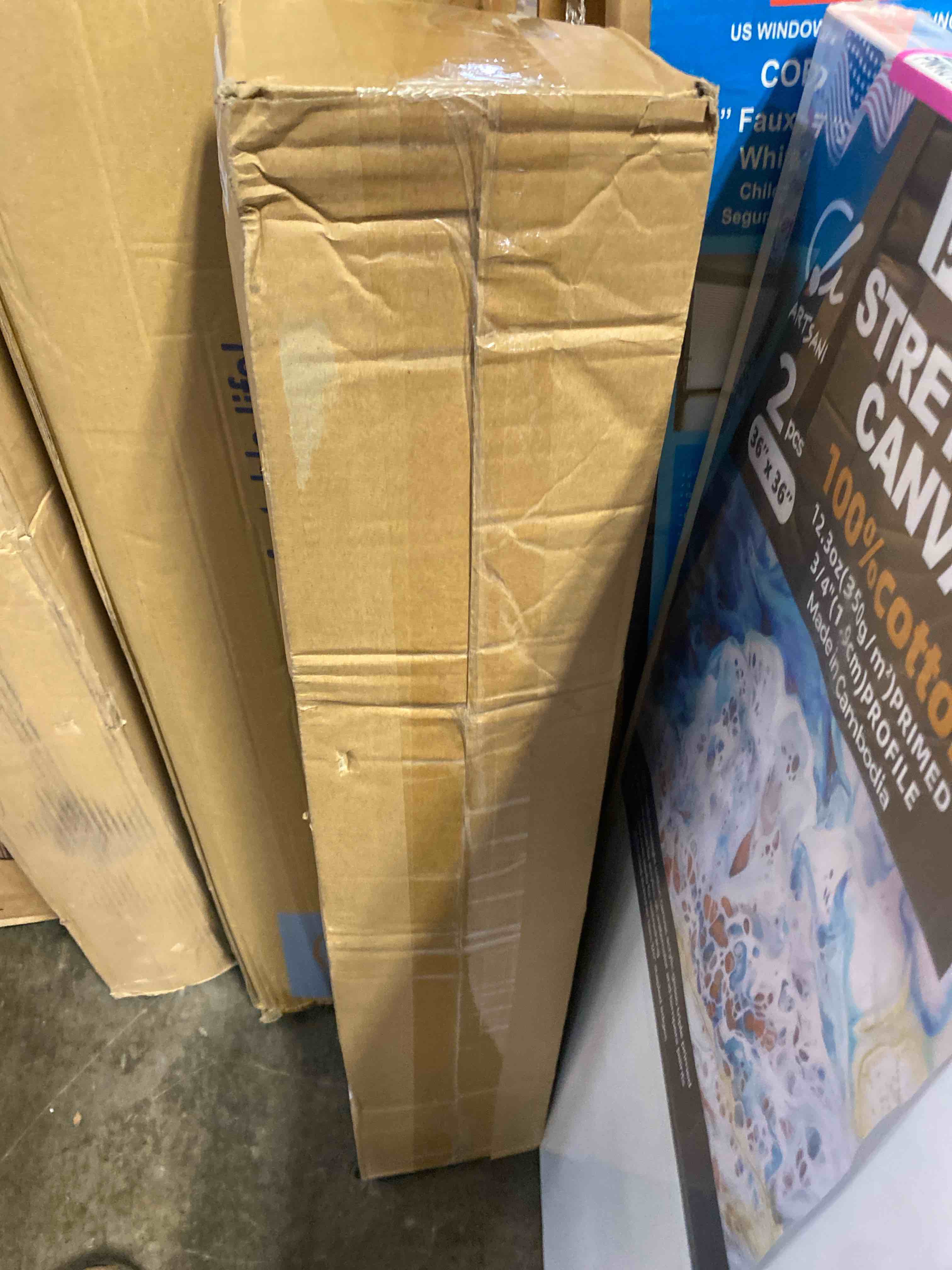 https://s3.amazonaws.com/lotting-images-prod/phillipi/PNK0123257_1731096872476.jpeg