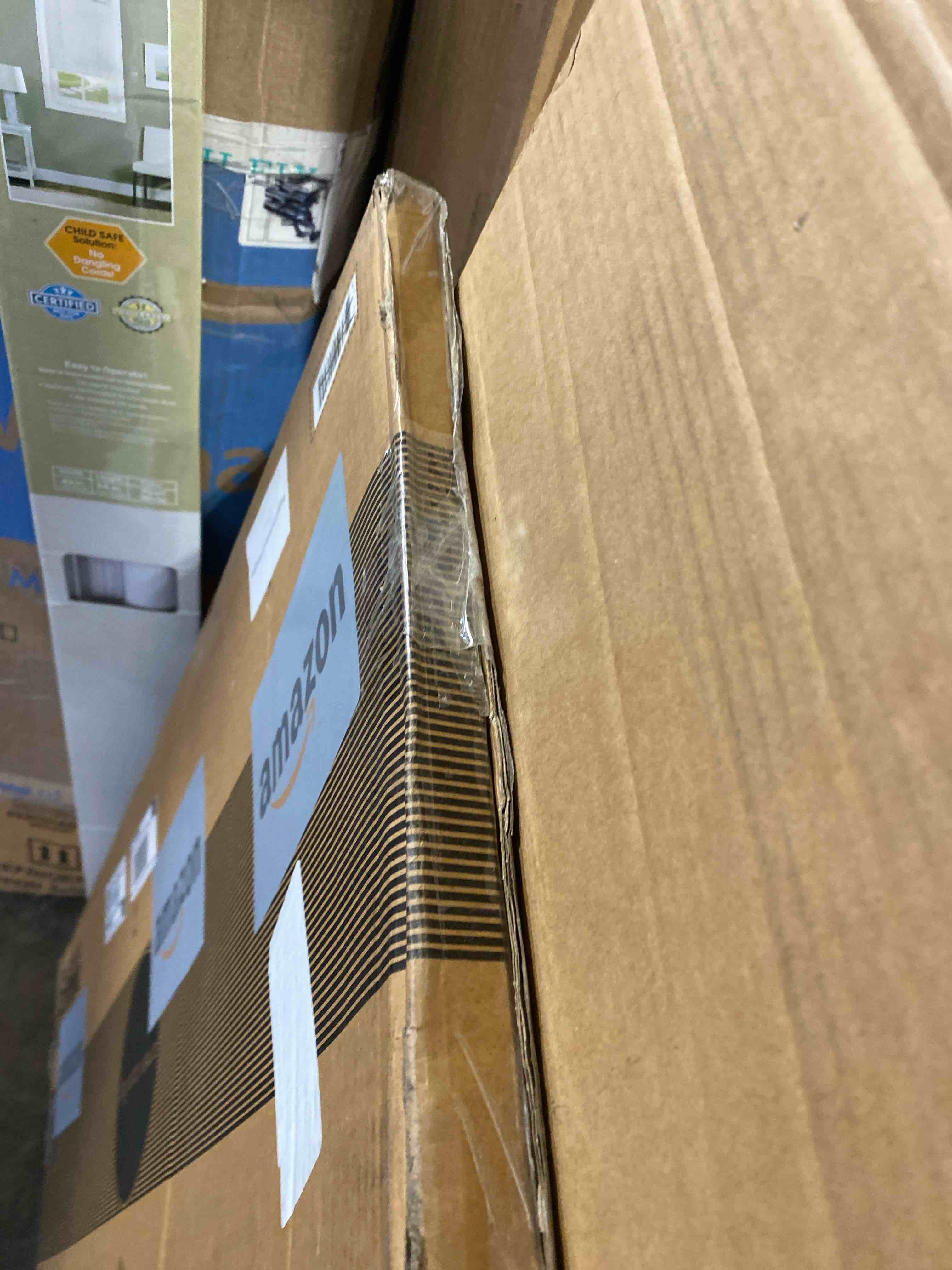 https://s3.amazonaws.com/lotting-images-prod/phillipi/PNK0123291_1731101380689.jpeg