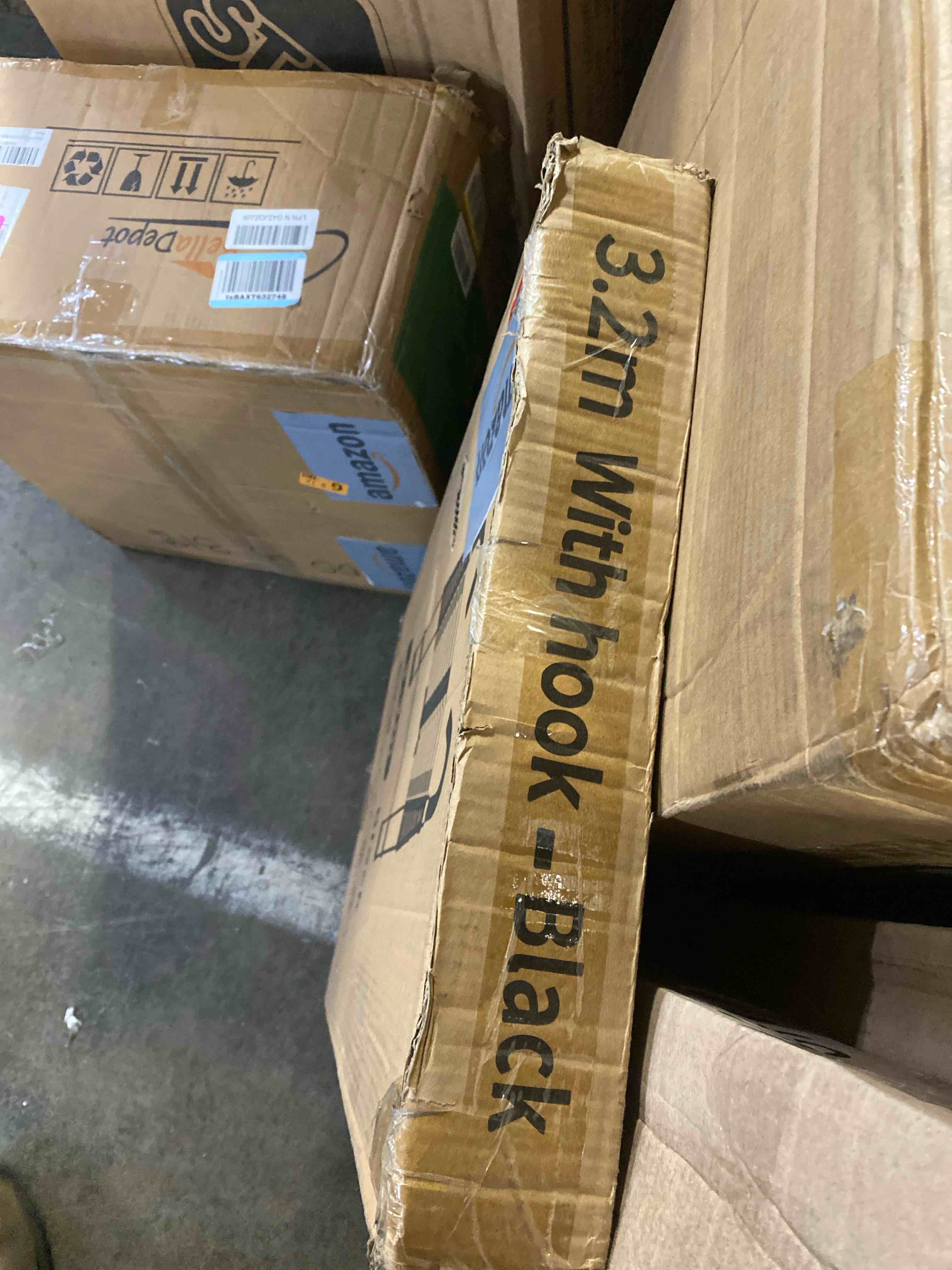 https://s3.amazonaws.com/lotting-images-prod/phillipi/PNK0123299_1731102787654.jpeg