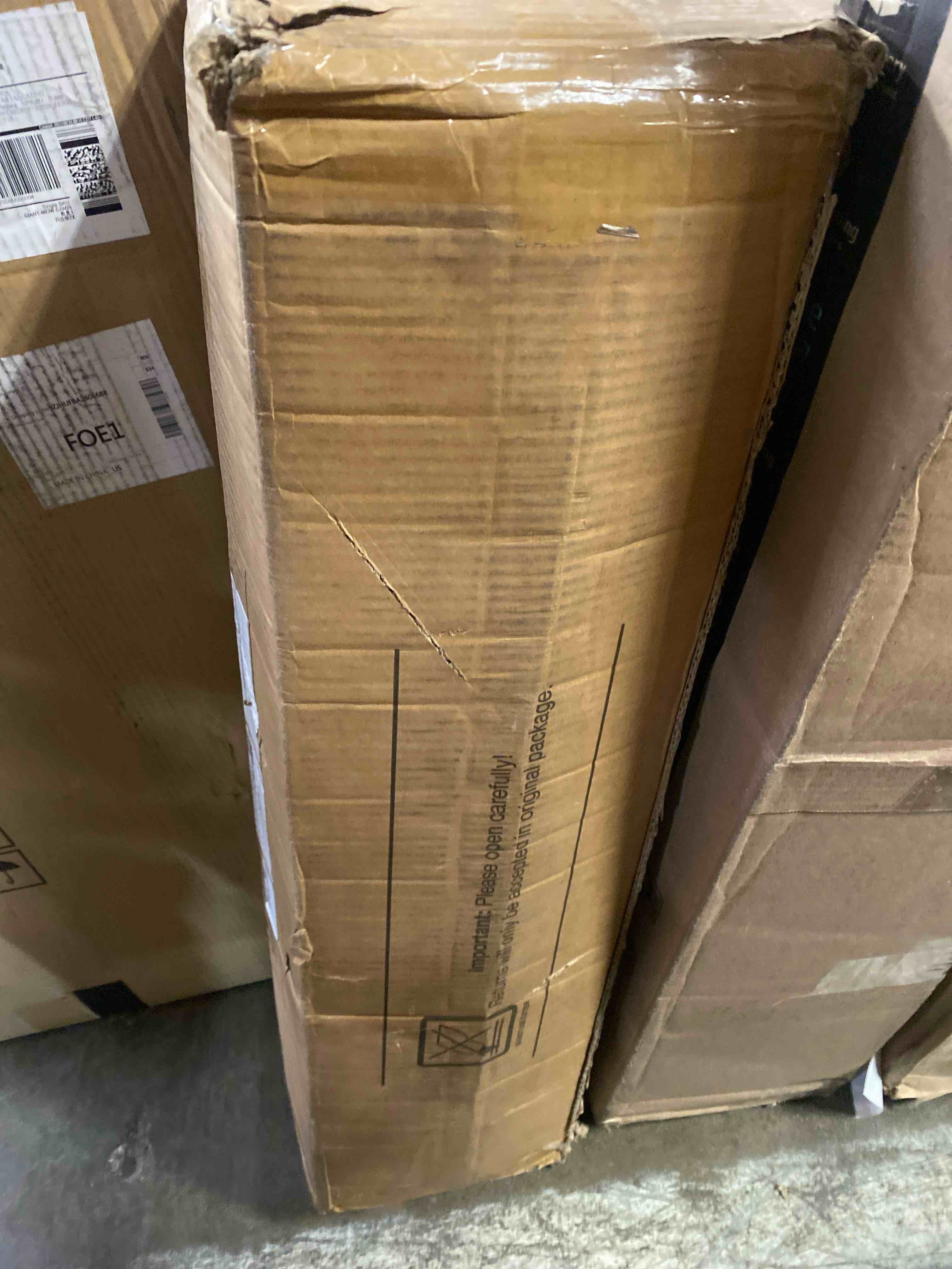 https://s3.amazonaws.com/lotting-images-prod/phillipi/PNK0123306_1731103904303.jpeg