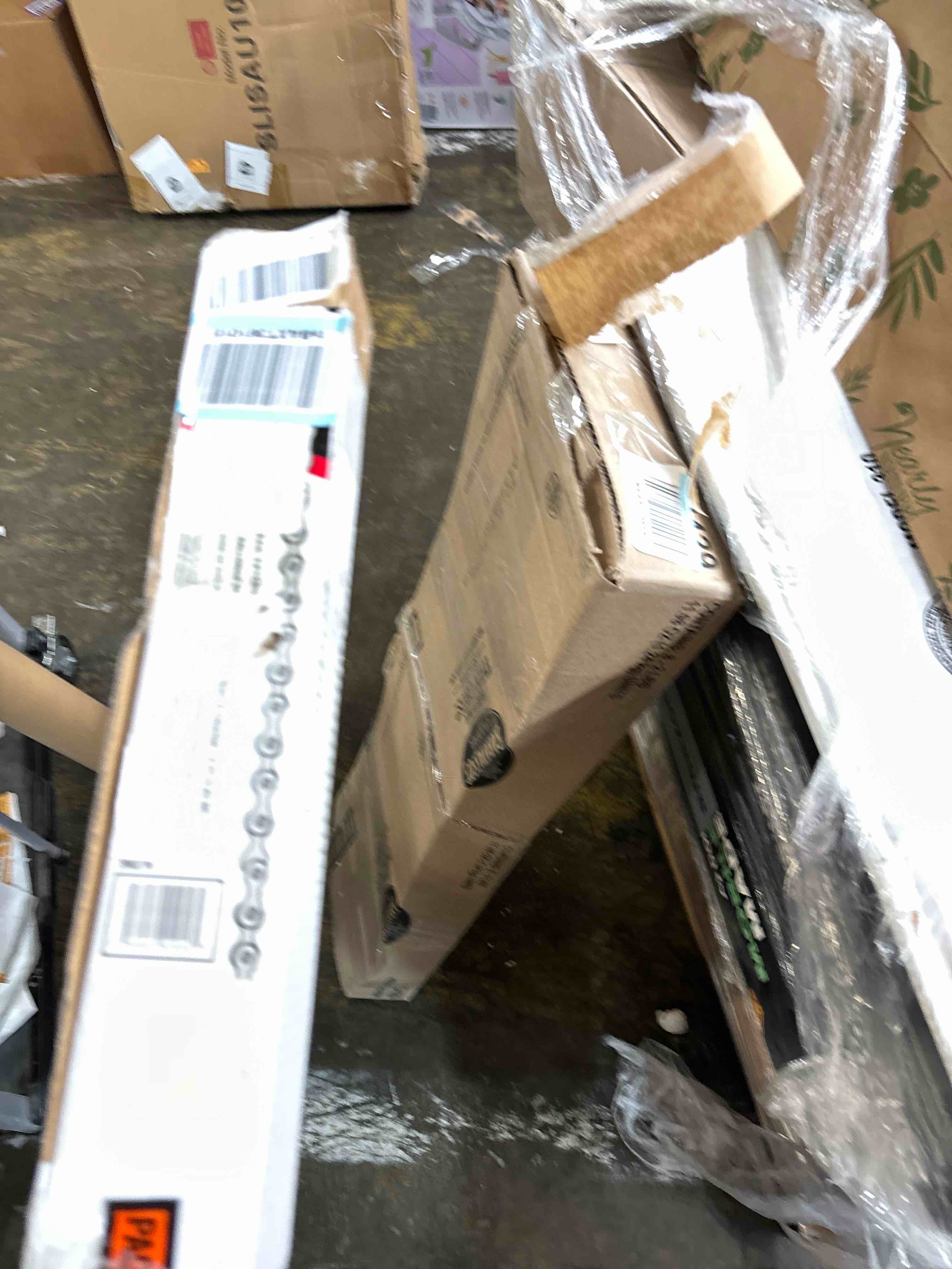 https://s3.amazonaws.com/lotting-images-prod/phillipi/PNK0123527_1730996773806.jpeg