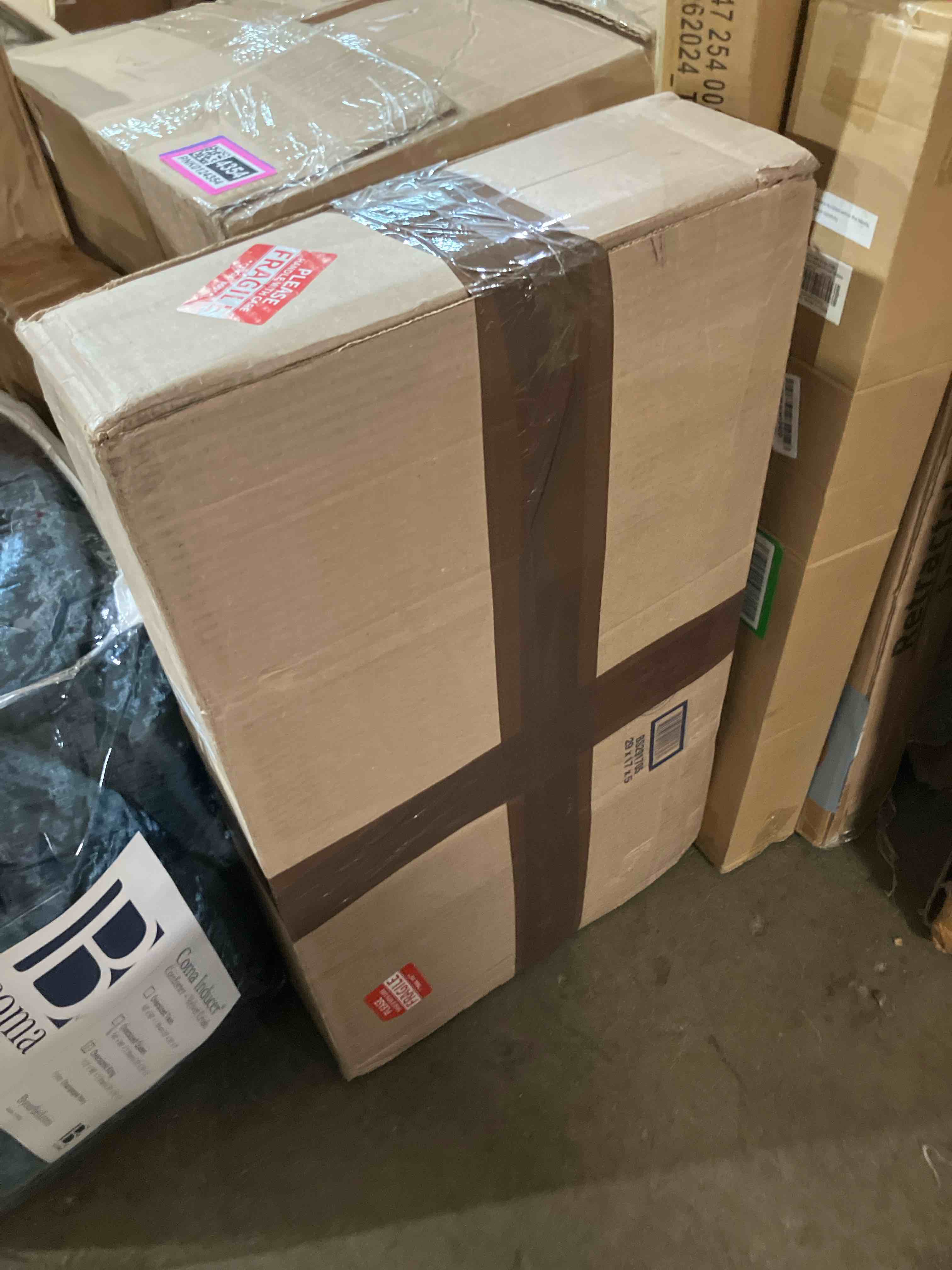 https://s3.amazonaws.com/lotting-images-prod/phillipi/PNK0124361_1729544600303.jpeg