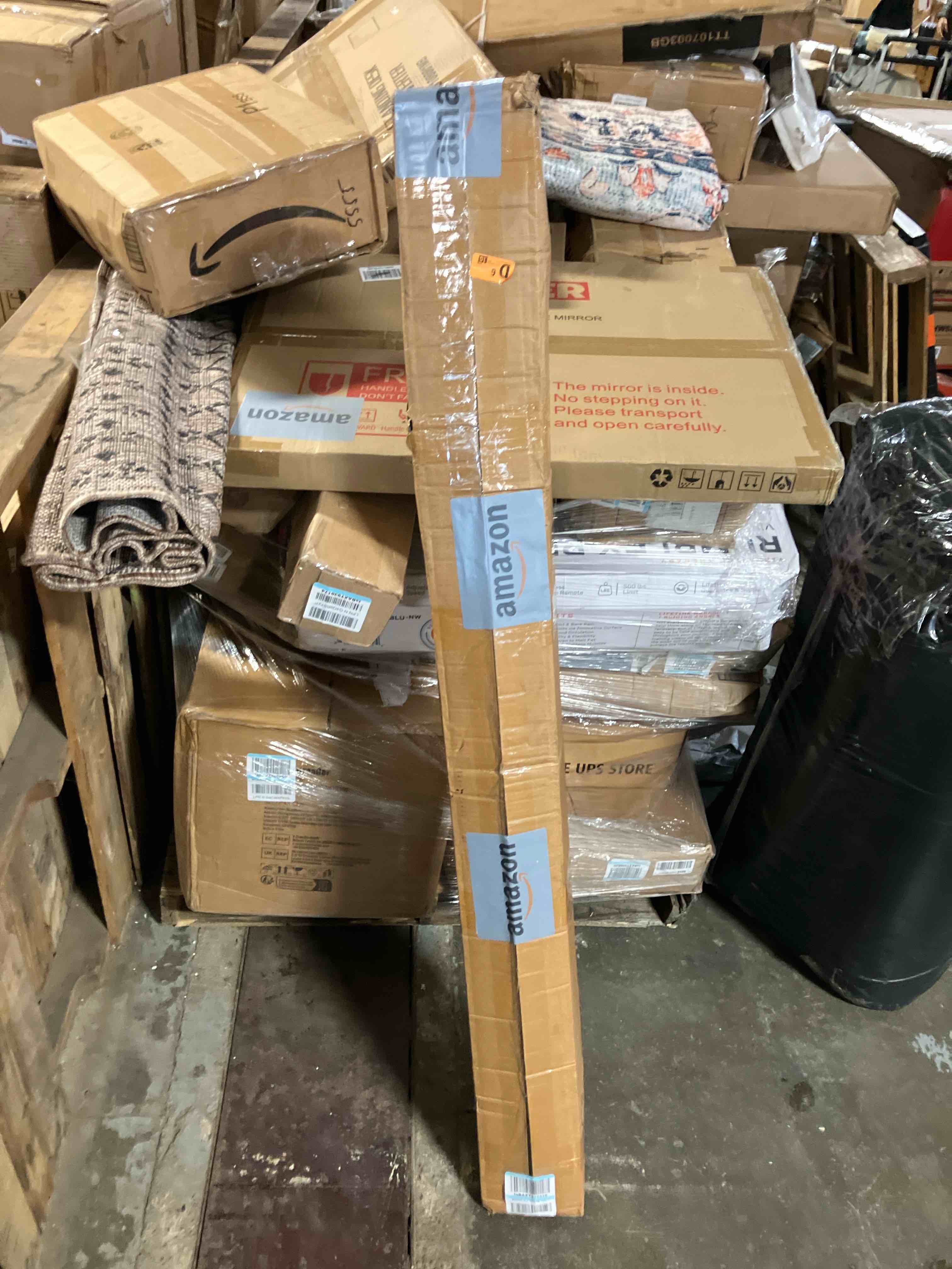 https://s3.amazonaws.com/lotting-images-prod/phillipi/PNK0124829_1729194986503.jpeg