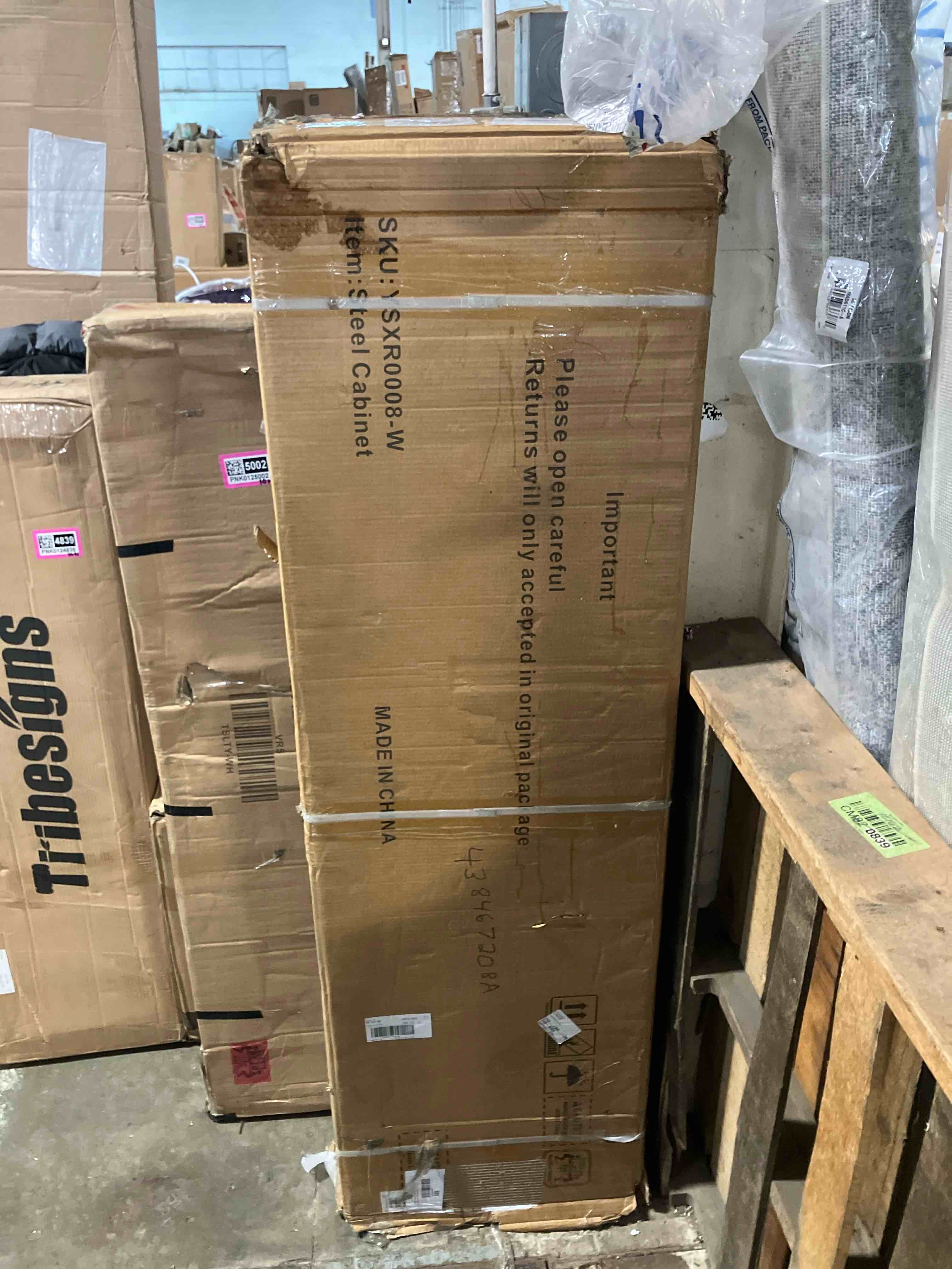 https://s3.amazonaws.com/lotting-images-prod/phillipi/PNK0124837_1729193863810.jpeg