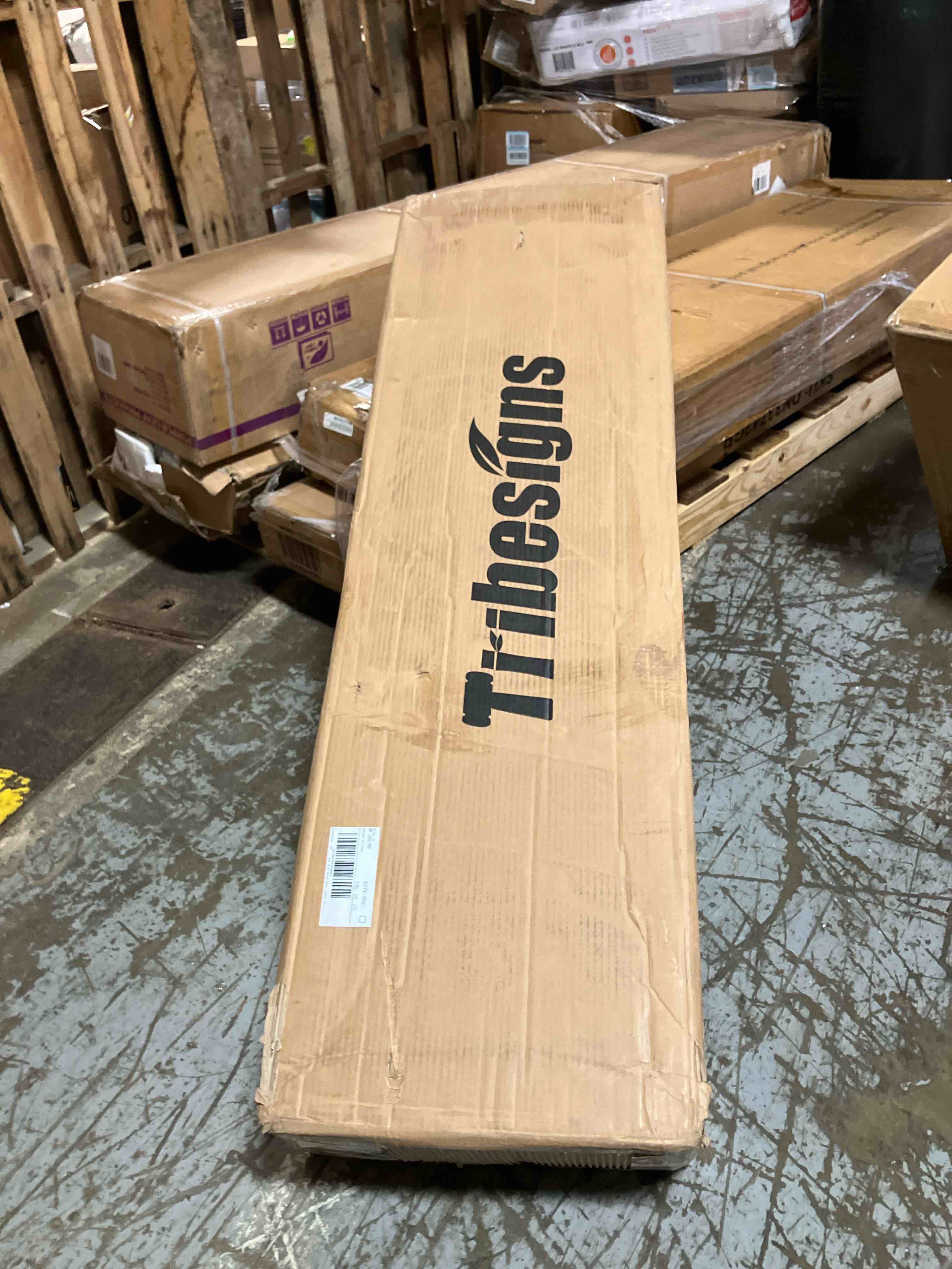 https://s3.amazonaws.com/lotting-images-prod/phillipi/PNK0124839_1729192493738.jpeg