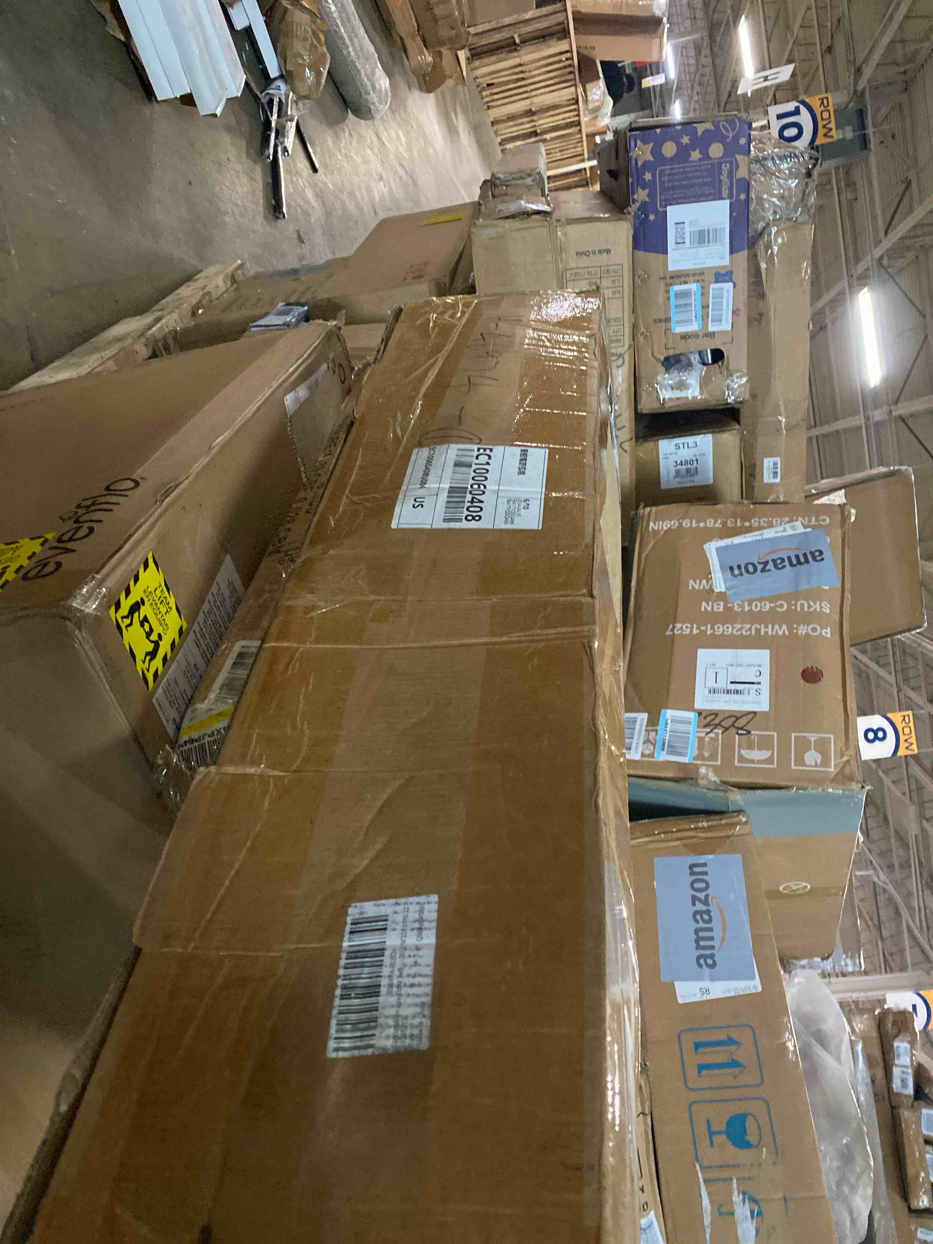 https://s3.amazonaws.com/lotting-images-prod/phillipi/PNK0125493_1728928265931.jpeg