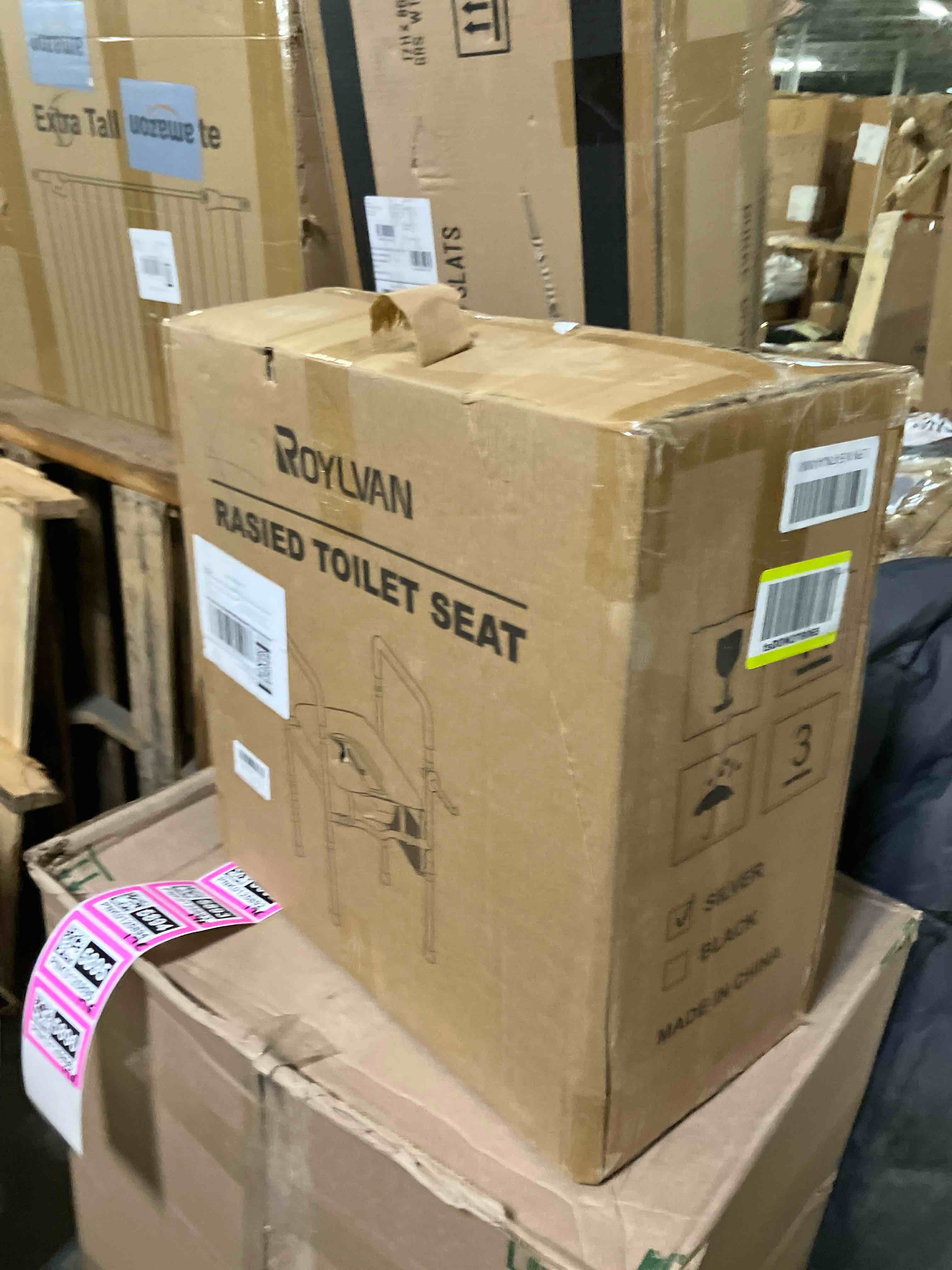https://s3.amazonaws.com/lotting-images-prod/phillipi/PNK0125896_1728670159073.jpeg