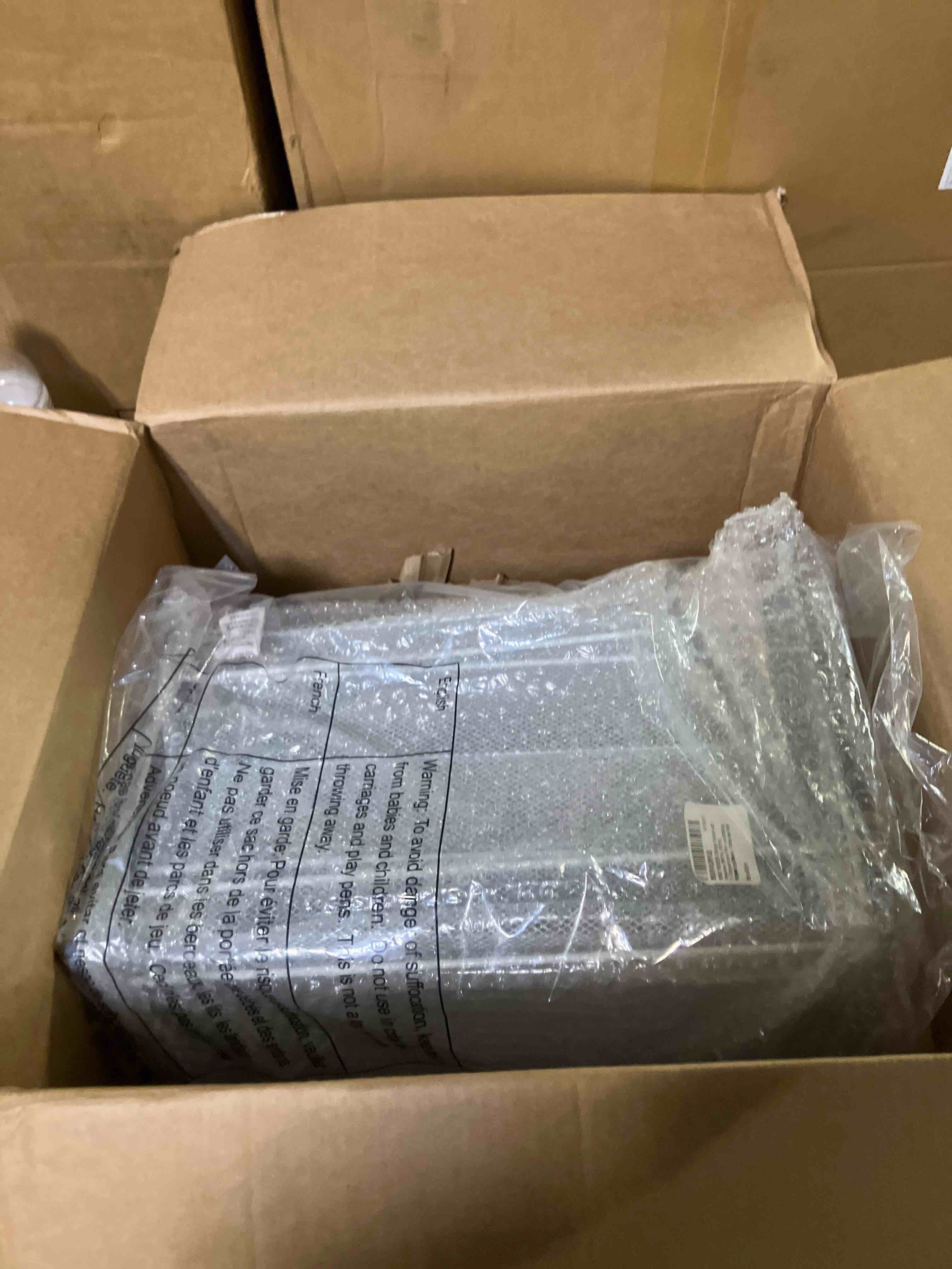 https://s3.amazonaws.com/lotting-images-prod/phillipi/PNK0125918_1728667135862.jpeg