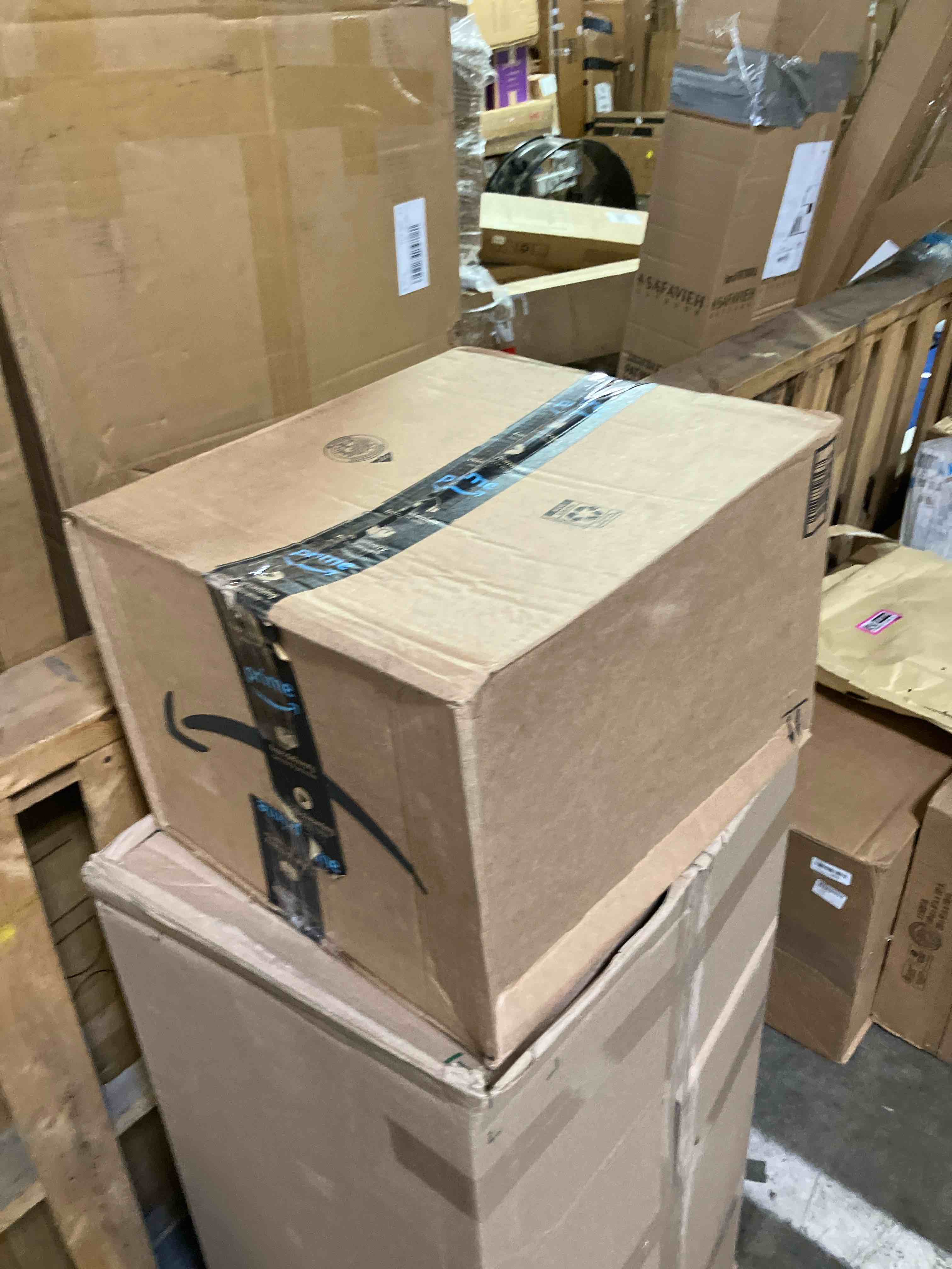 https://s3.amazonaws.com/lotting-images-prod/phillipi/PNK0125918_1728667169741.jpeg