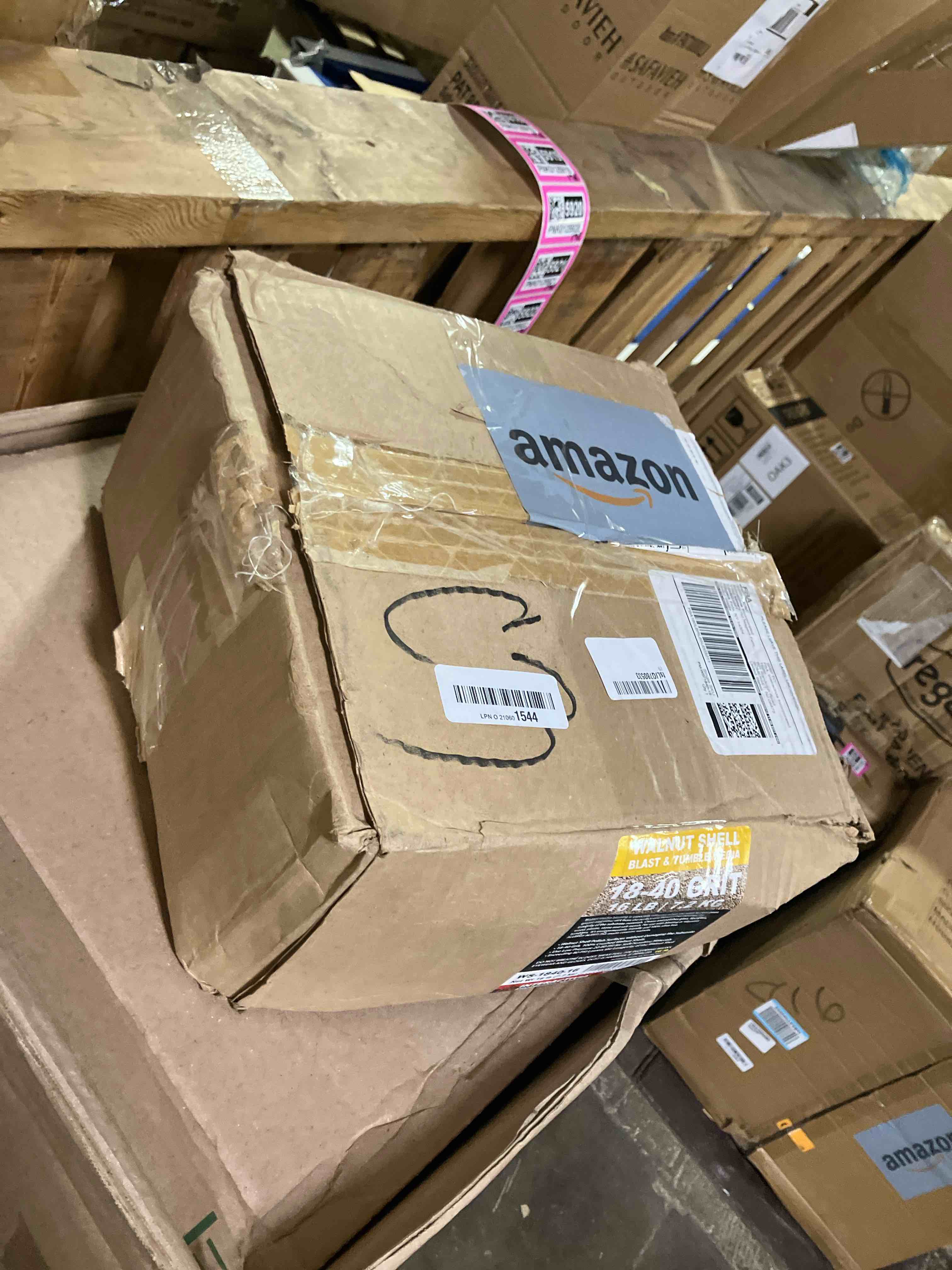 https://s3.amazonaws.com/lotting-images-prod/phillipi/PNK0125929_1728665874131.jpeg