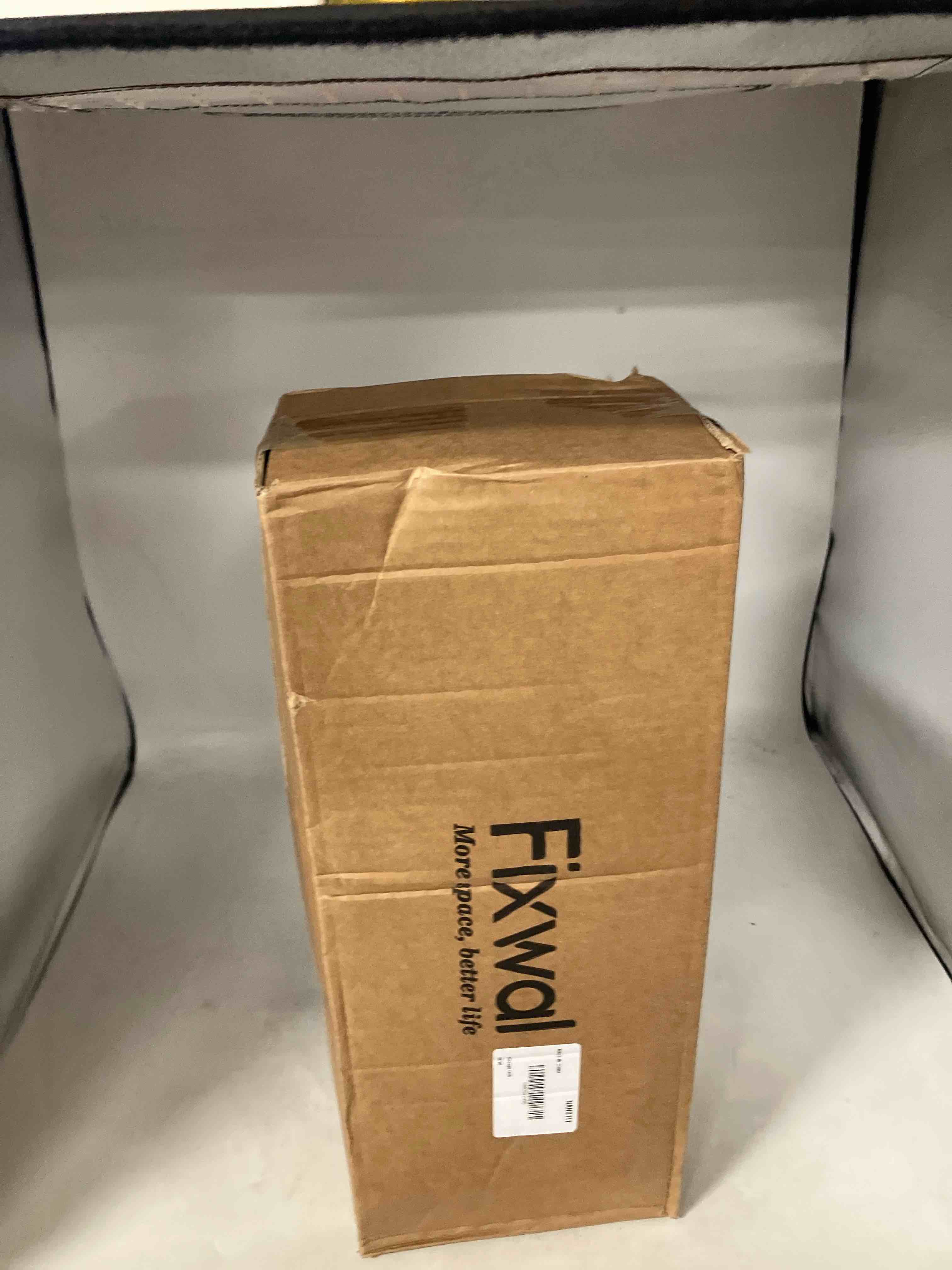 https://s3.amazonaws.com/lotting-images-prod/phillipi/PNK0126951_1729616170609.jpeg