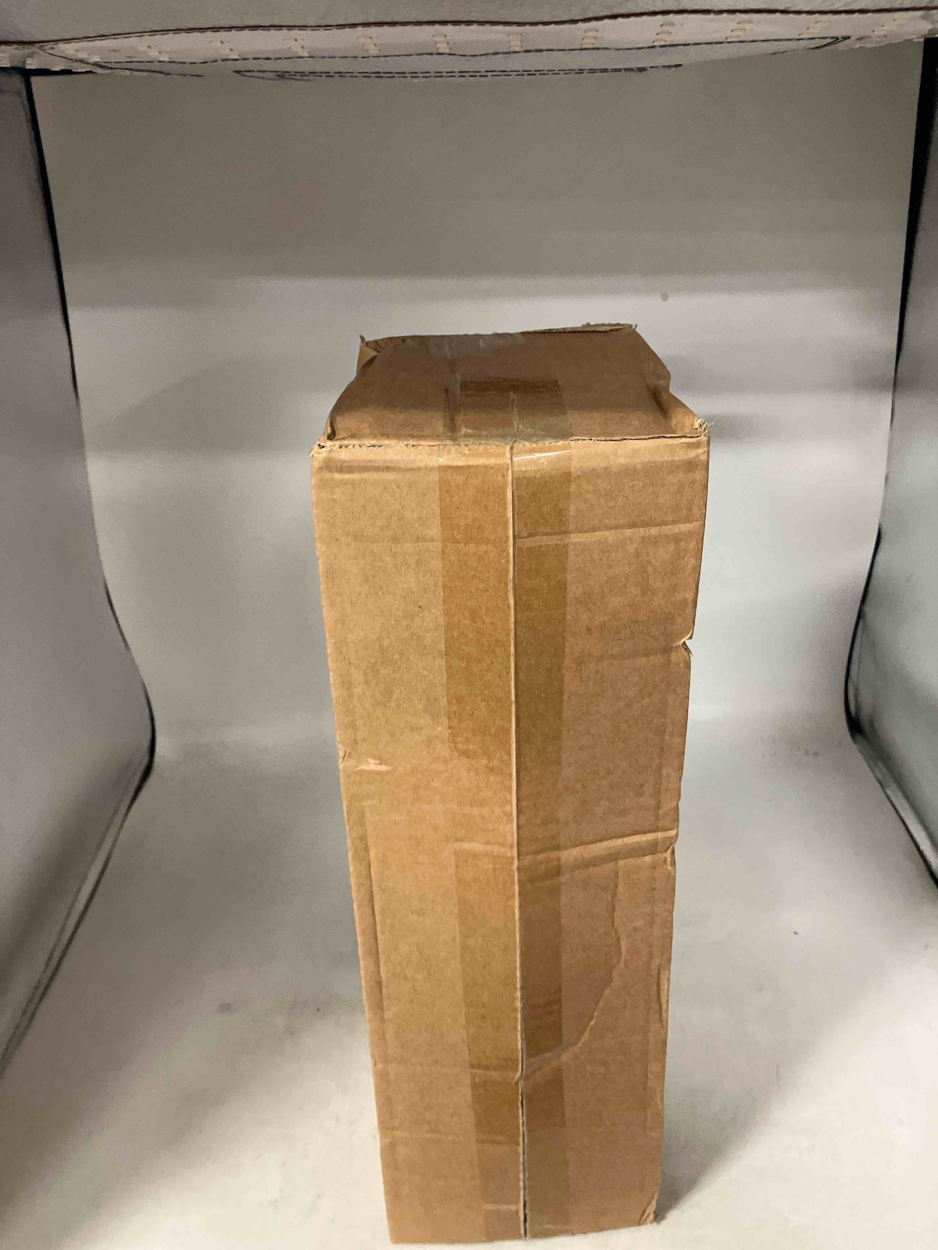 https://s3.amazonaws.com/lotting-images-prod/phillipi/PNK0126951_1729616172685.jpeg