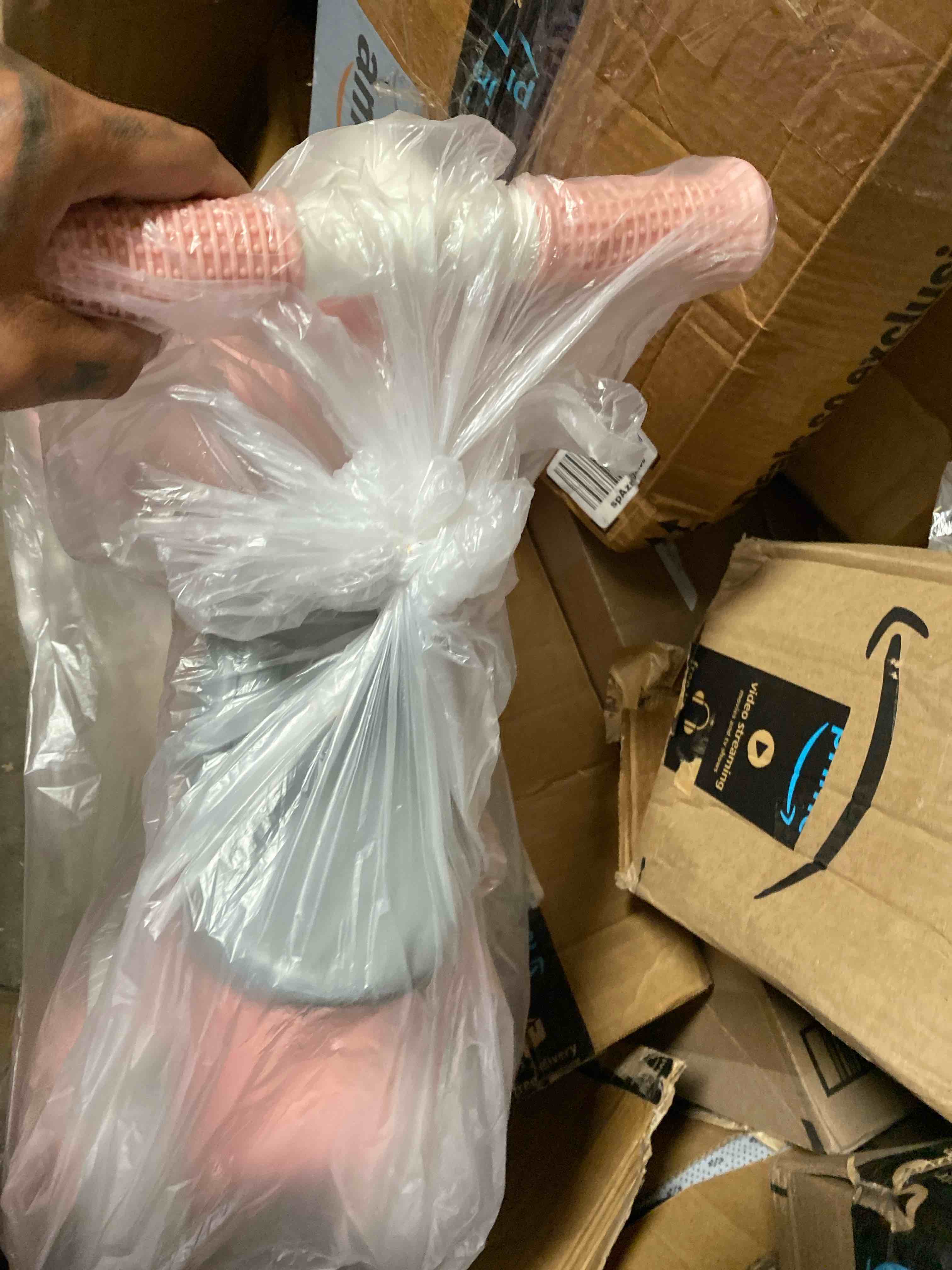 https://s3.amazonaws.com/lotting-images-prod/phillipi/PNK0127910_1728487035960.jpeg