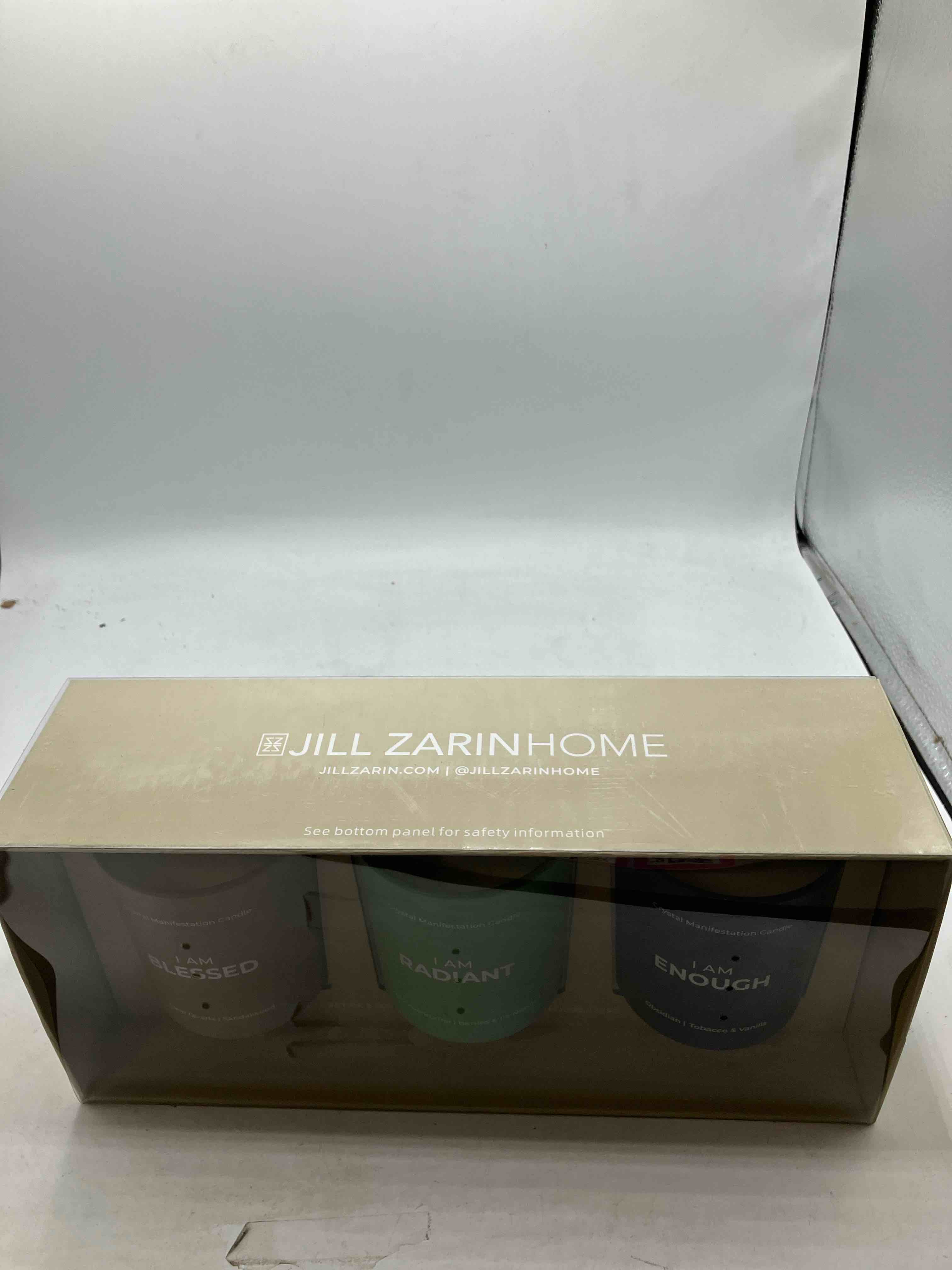 https://s3.amazonaws.com/lotting-images-prod/phillipi/PNK0129904_1723667394464.jpeg