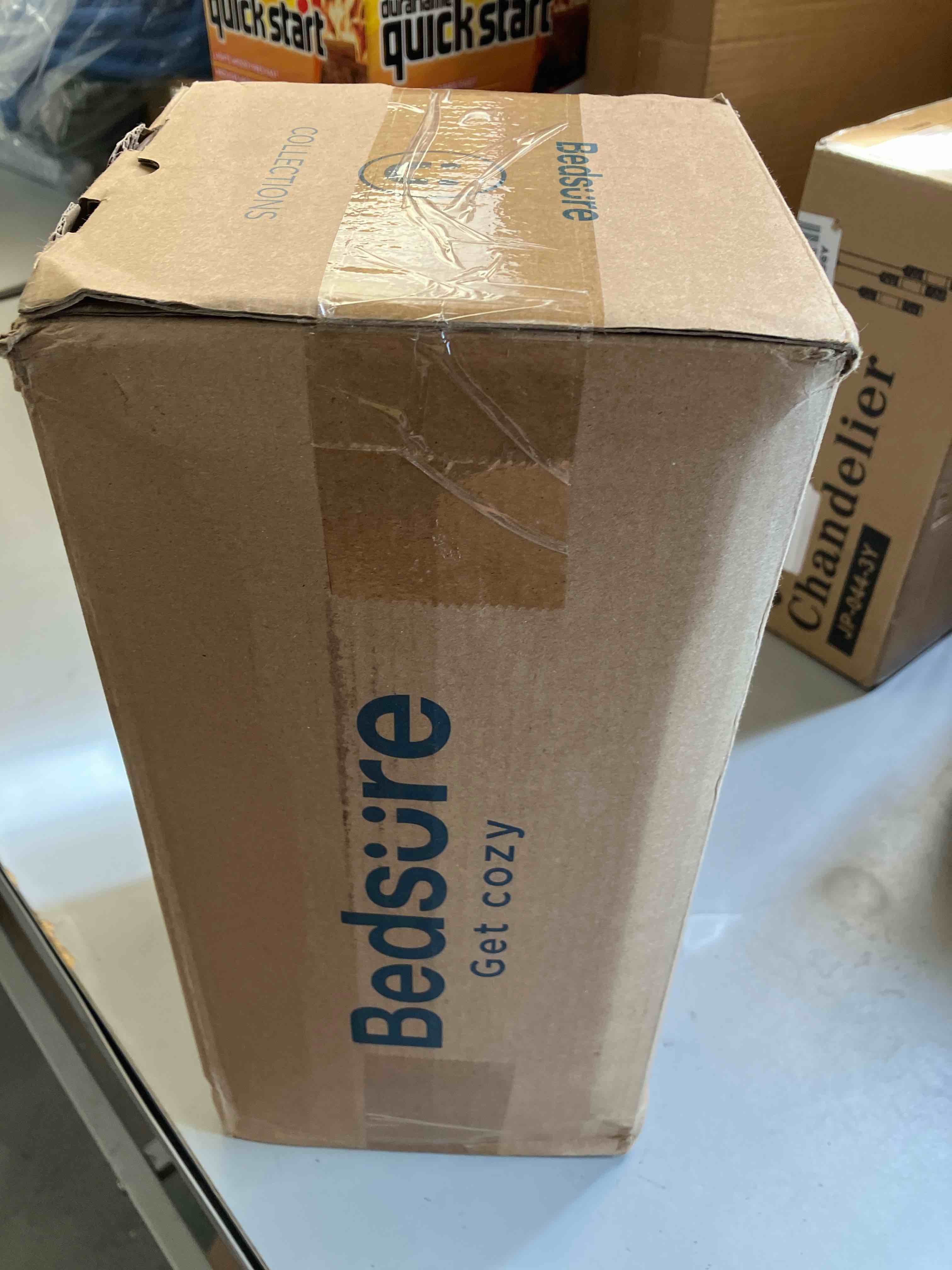 https://s3.amazonaws.com/lotting-images-prod/phillipi/PNK0129934_1723733147669.jpeg