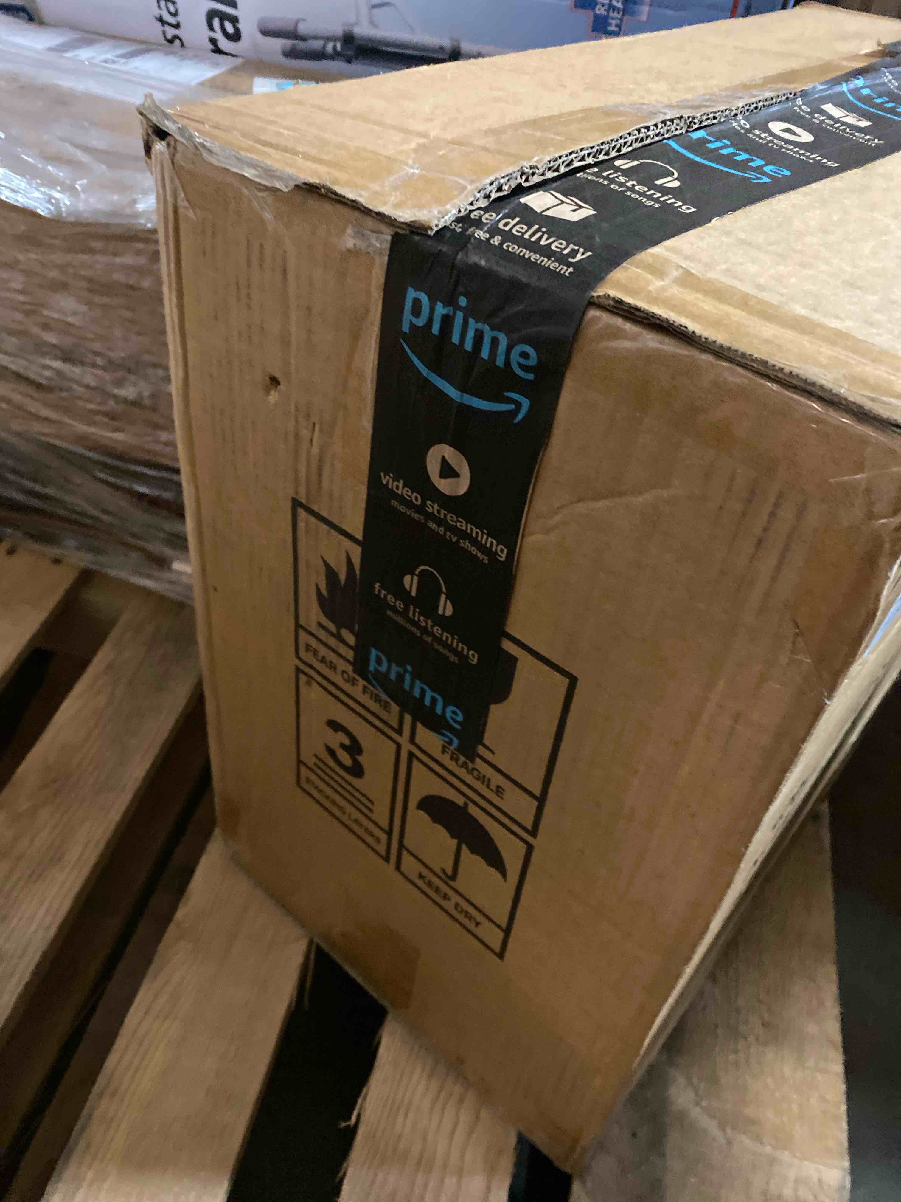 https://s3.amazonaws.com/lotting-images-prod/phillipi/PNK0130592_1727281902310.jpeg