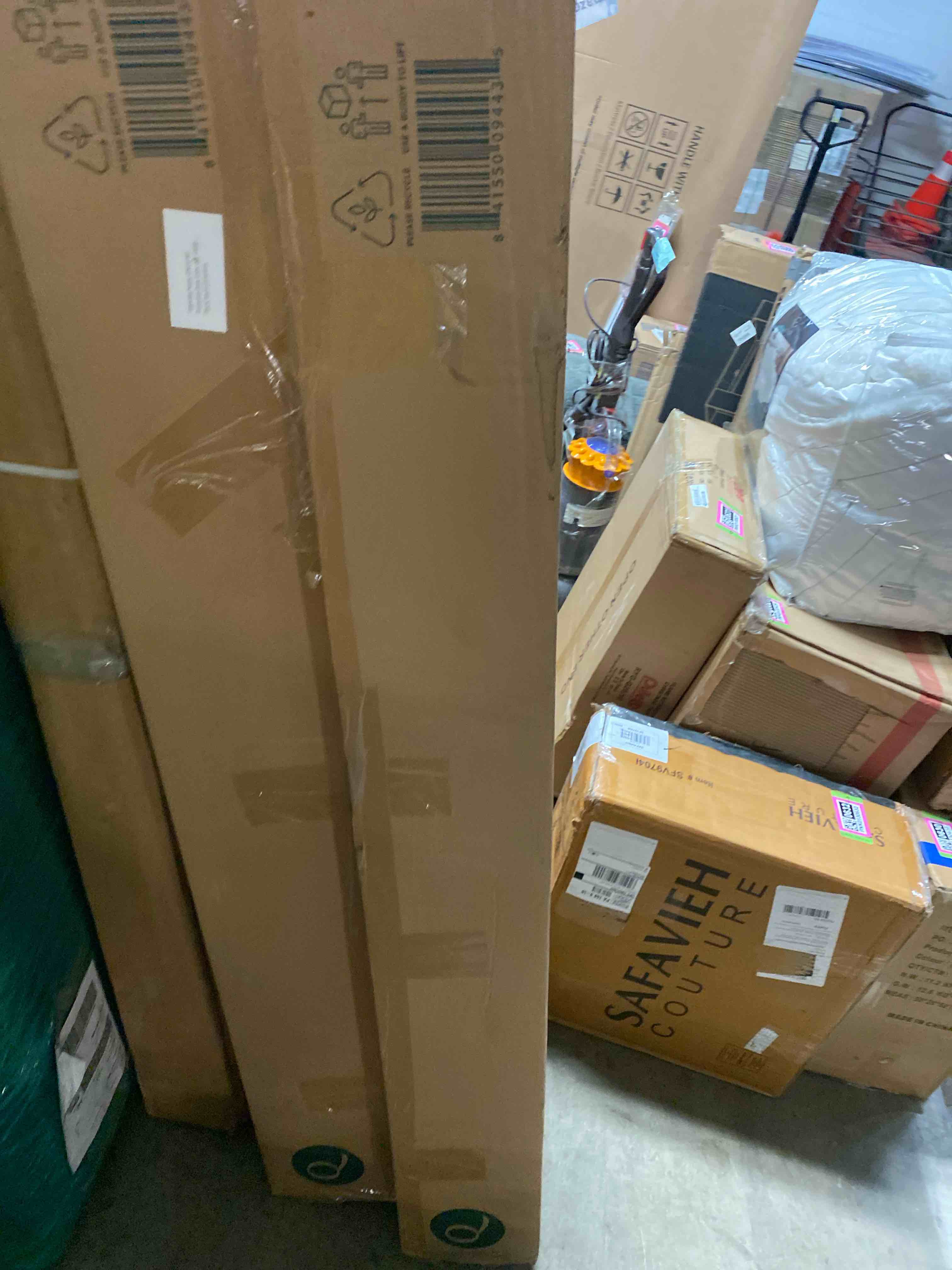 https://s3.amazonaws.com/lotting-images-prod/phillipi/PNK0130636_1727197776467.jpeg
