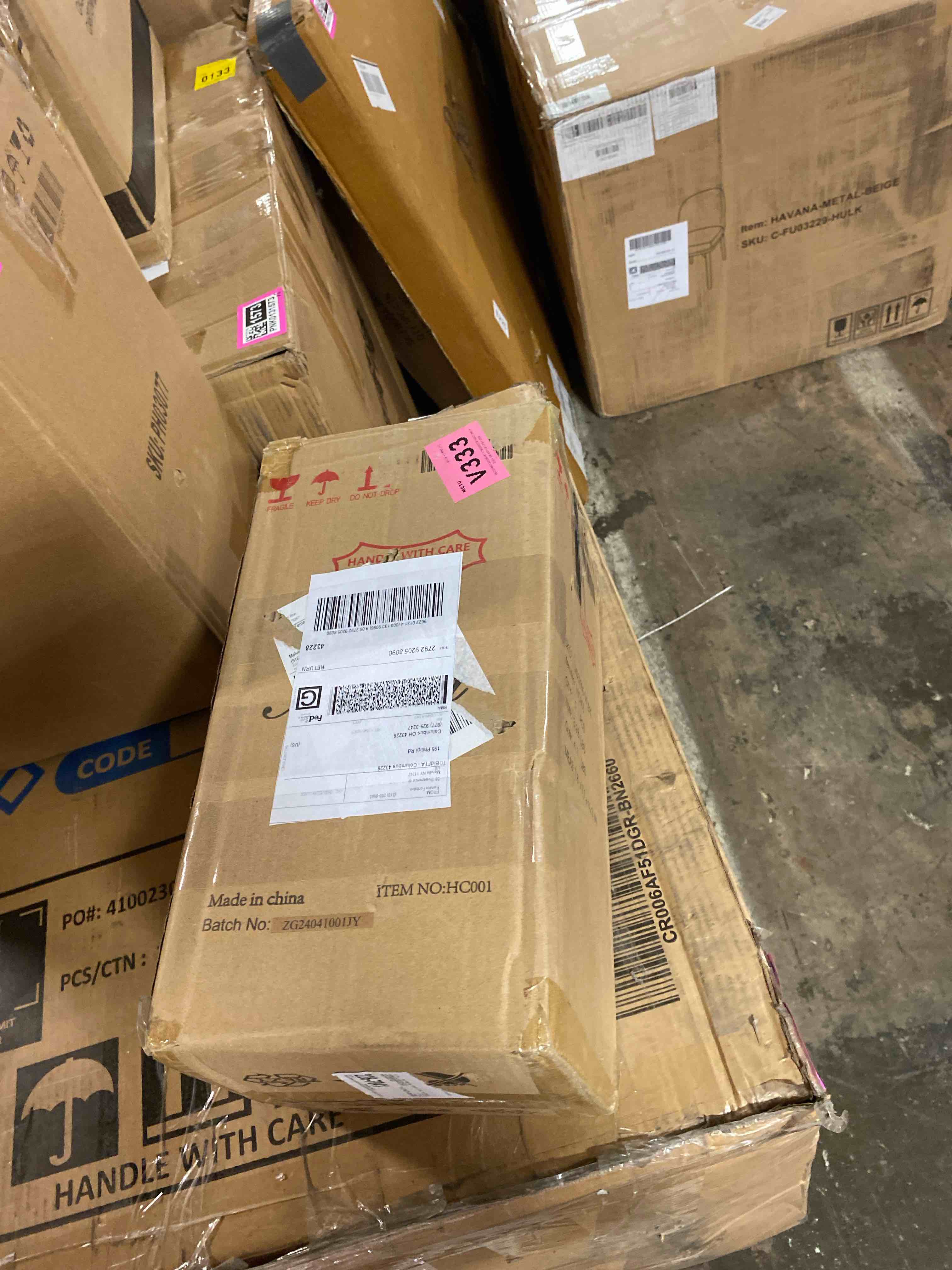 https://s3.amazonaws.com/lotting-images-prod/phillipi/PNK0131552_1726679766965.jpeg