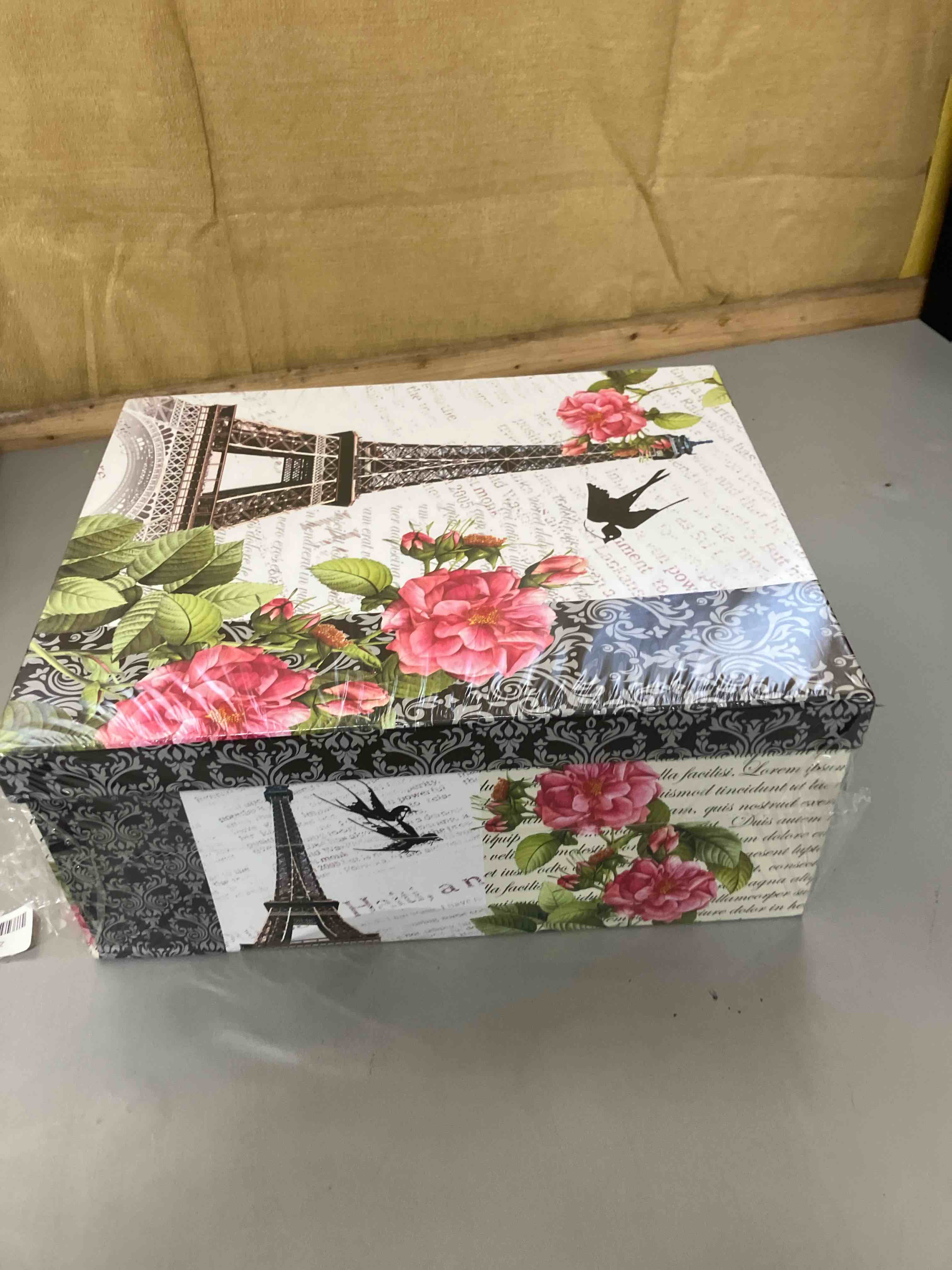 https://s3.amazonaws.com/lotting-images-prod/phillipi/PNK0133589_1741114536551.jpeg