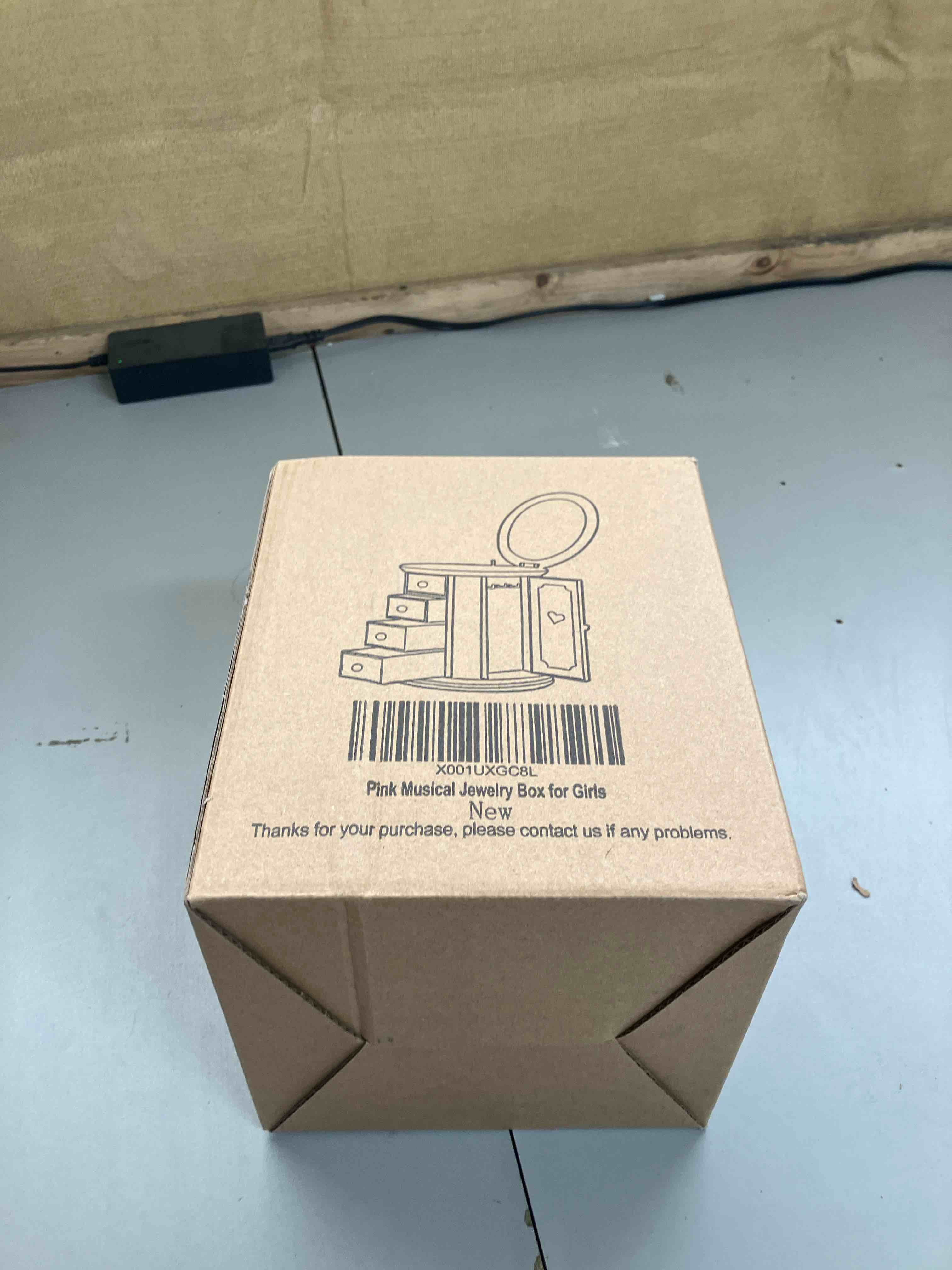 https://s3.amazonaws.com/lotting-images-prod/phillipi/PNK0133622_1741107959747.jpeg