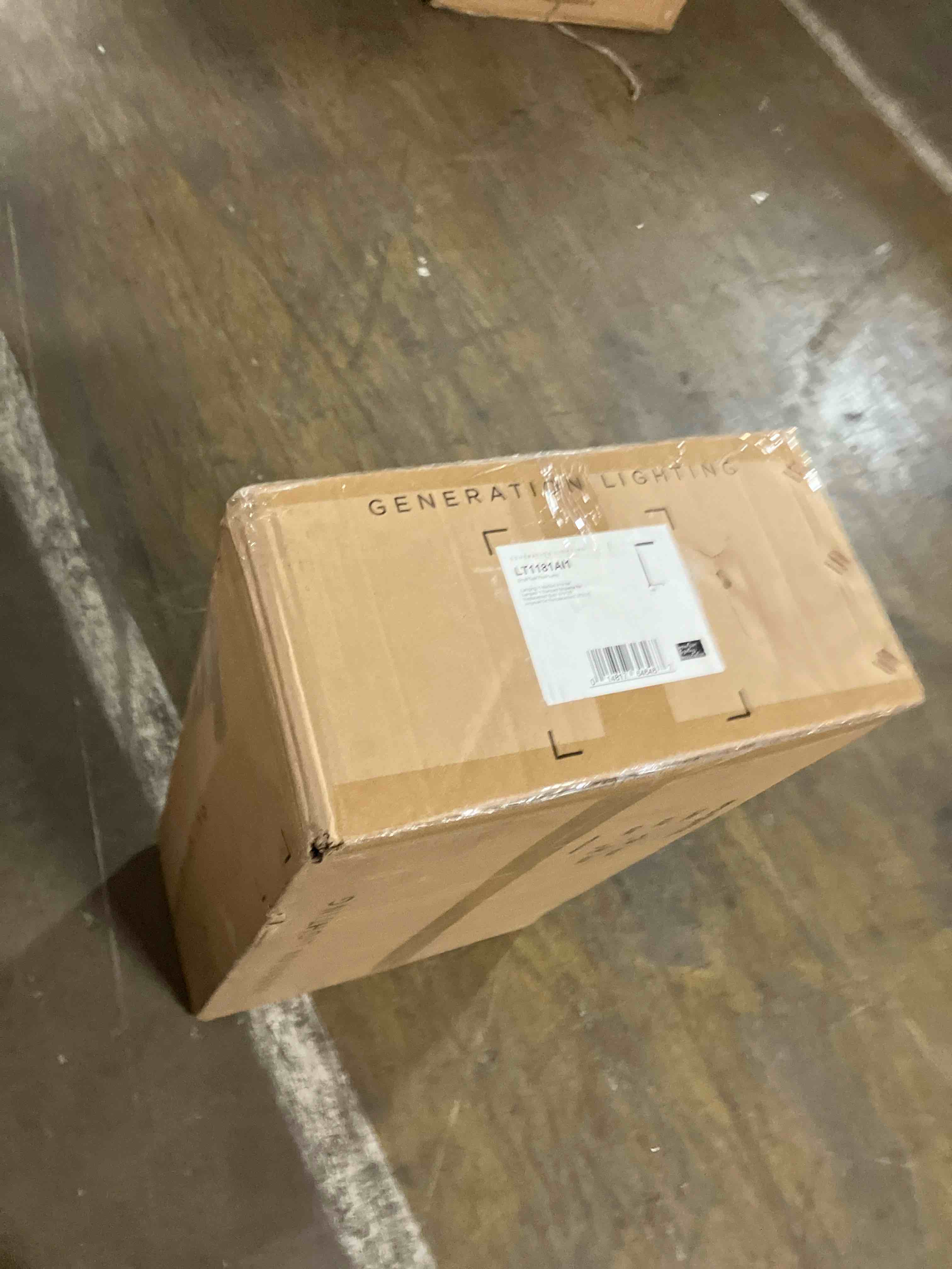 https://s3.amazonaws.com/lotting-images-prod/phillipi/PNK0134477_1727987741389.jpeg
