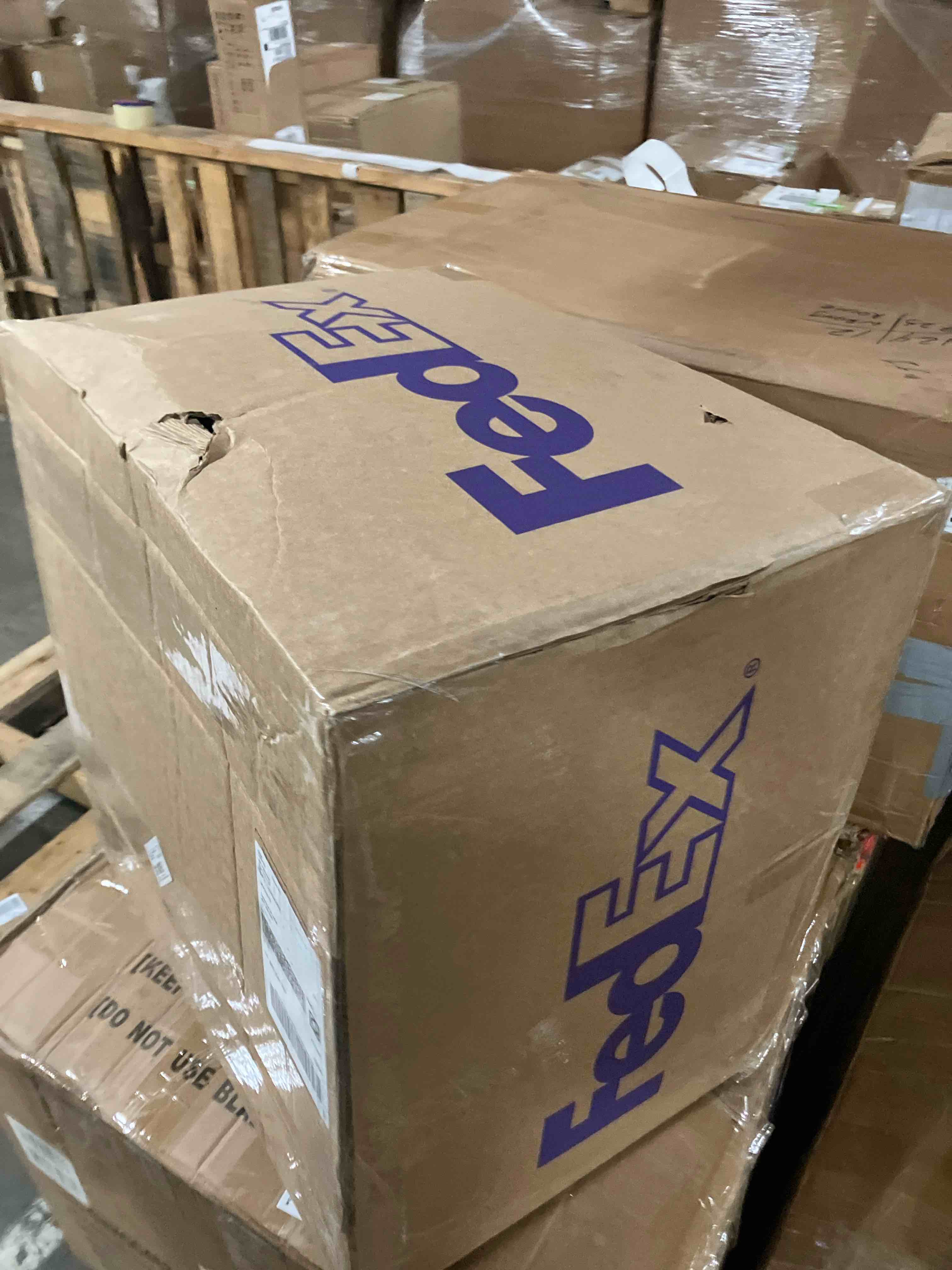 https://s3.amazonaws.com/lotting-images-prod/phillipi/PNK0134886_1727982715970.jpeg