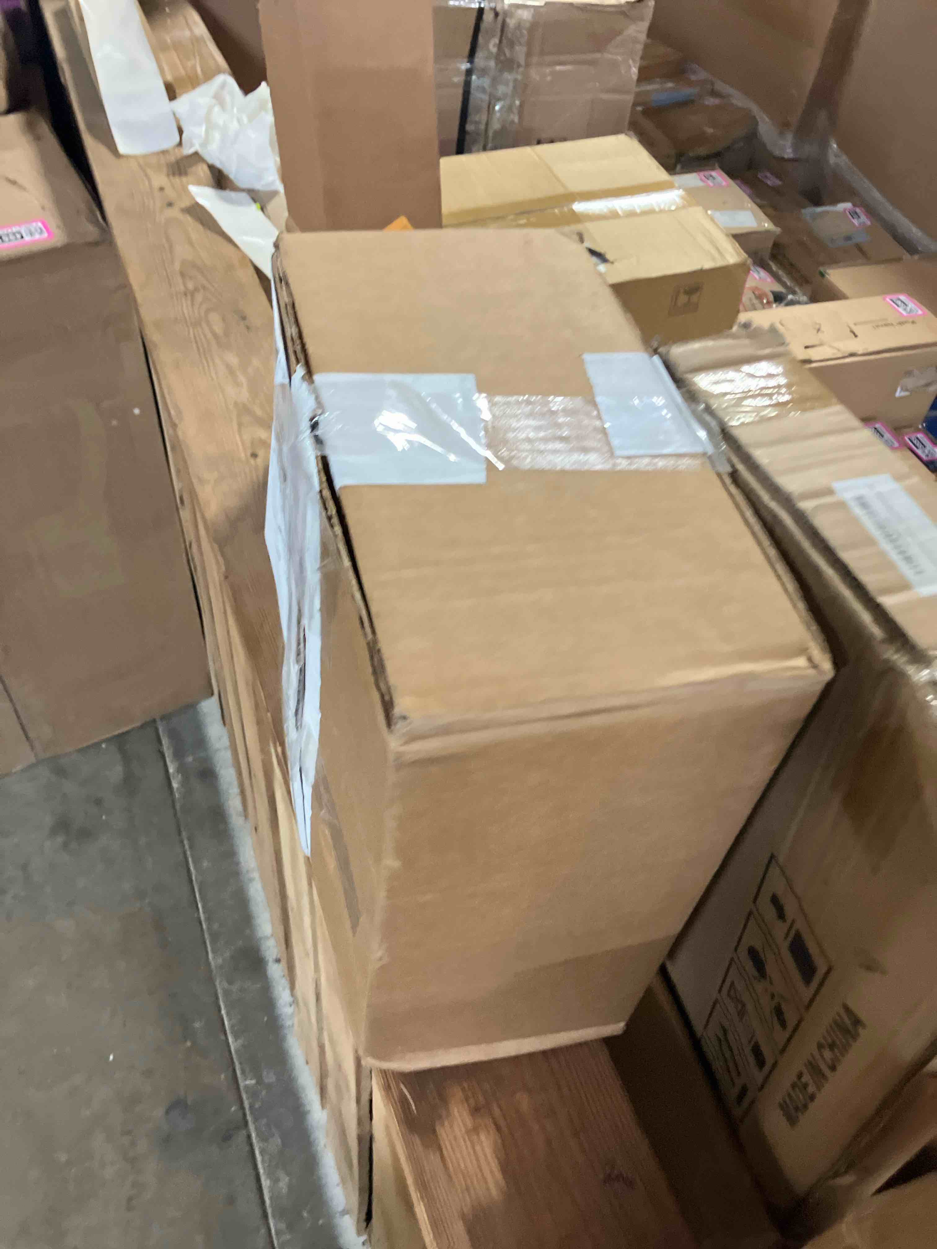 https://s3.amazonaws.com/lotting-images-prod/phillipi/PNK0134948_1727970677113.jpeg