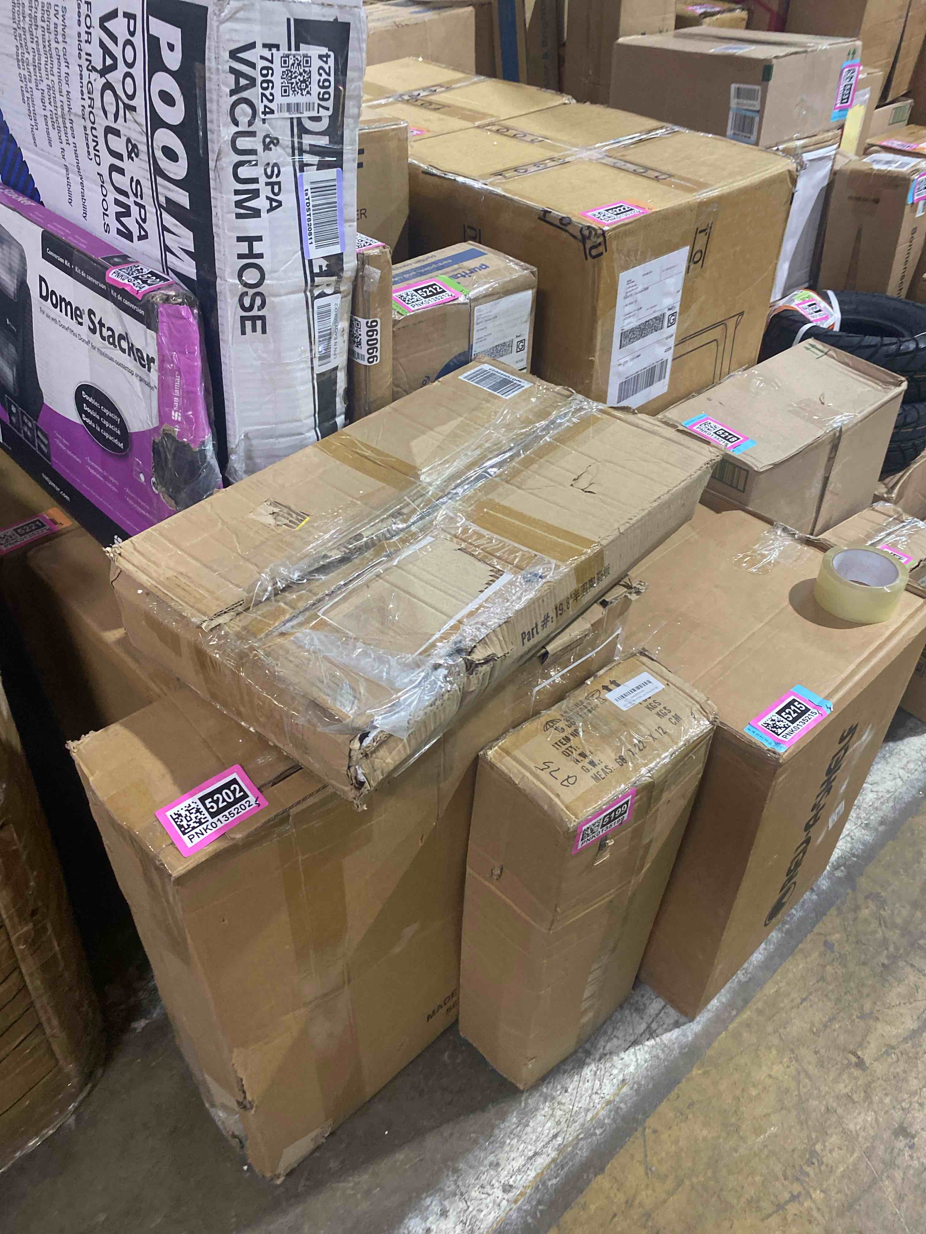 https://s3.amazonaws.com/lotting-images-prod/phillipi/PNK0135197_1727794142912.jpeg