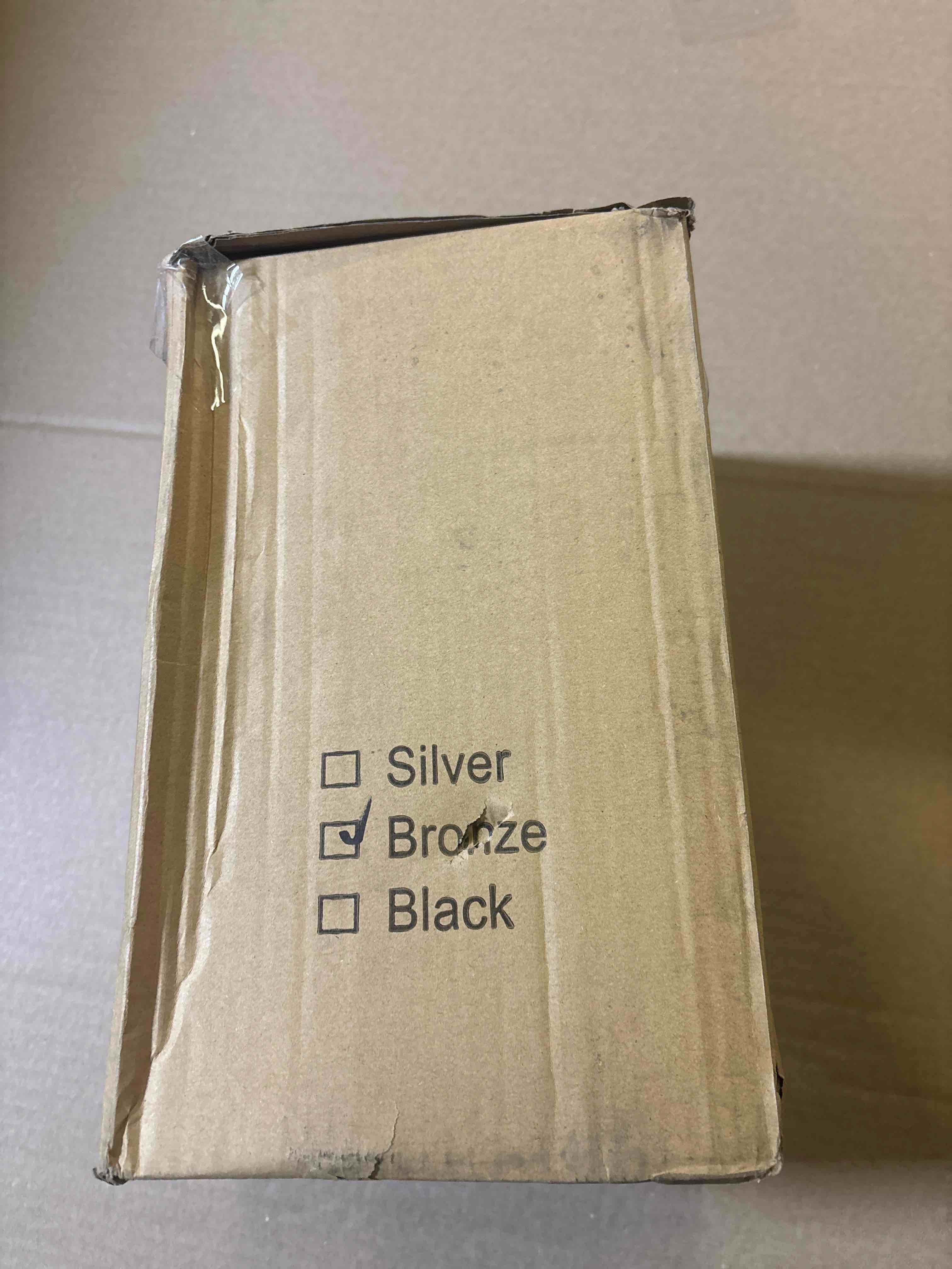 https://s3.amazonaws.com/lotting-images-prod/phillipi/PNK0398641_1740577849463.jpeg
