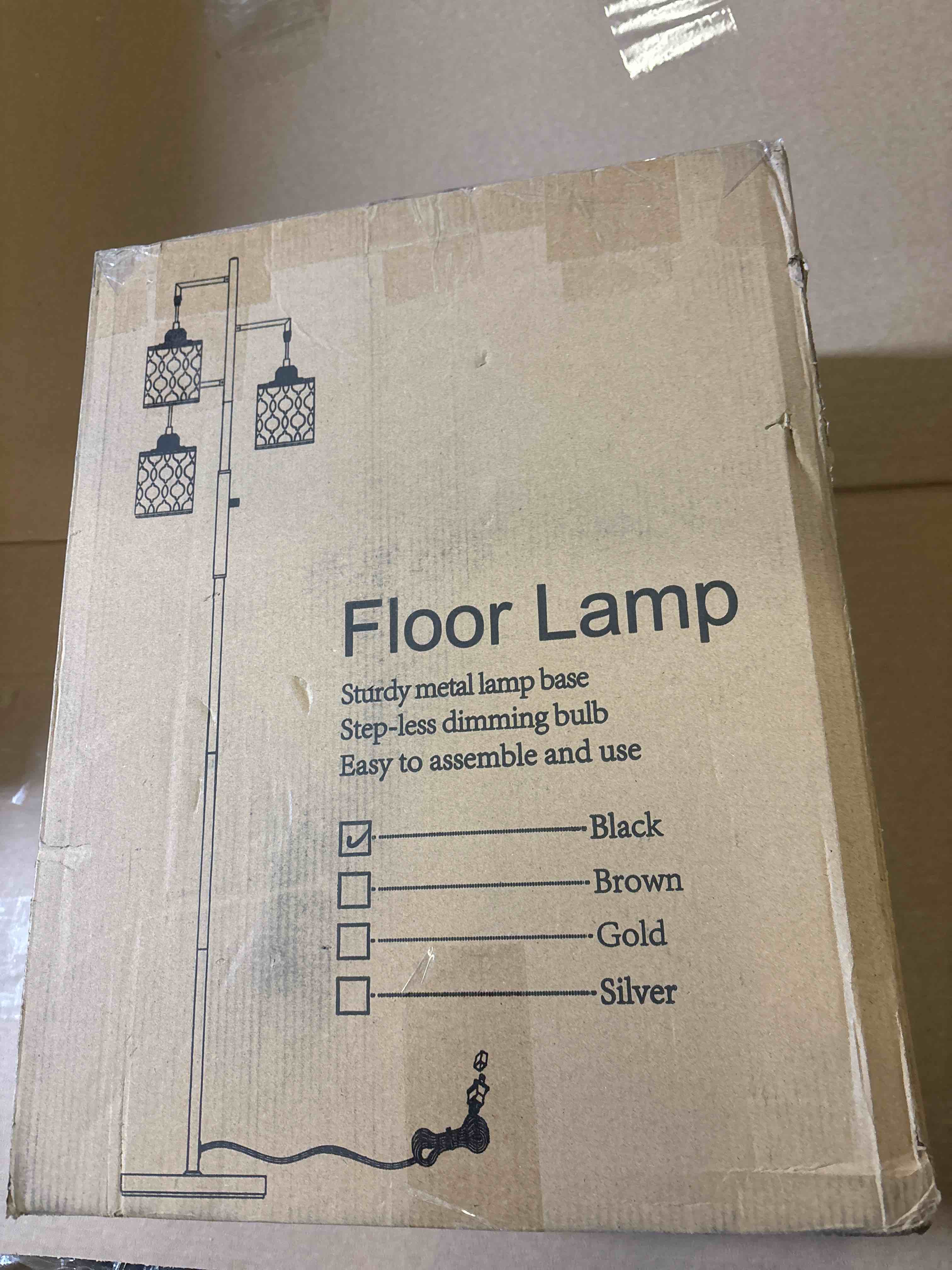 https://s3.amazonaws.com/lotting-images-prod/phillipi/PNK0398670_1740583047602.jpeg