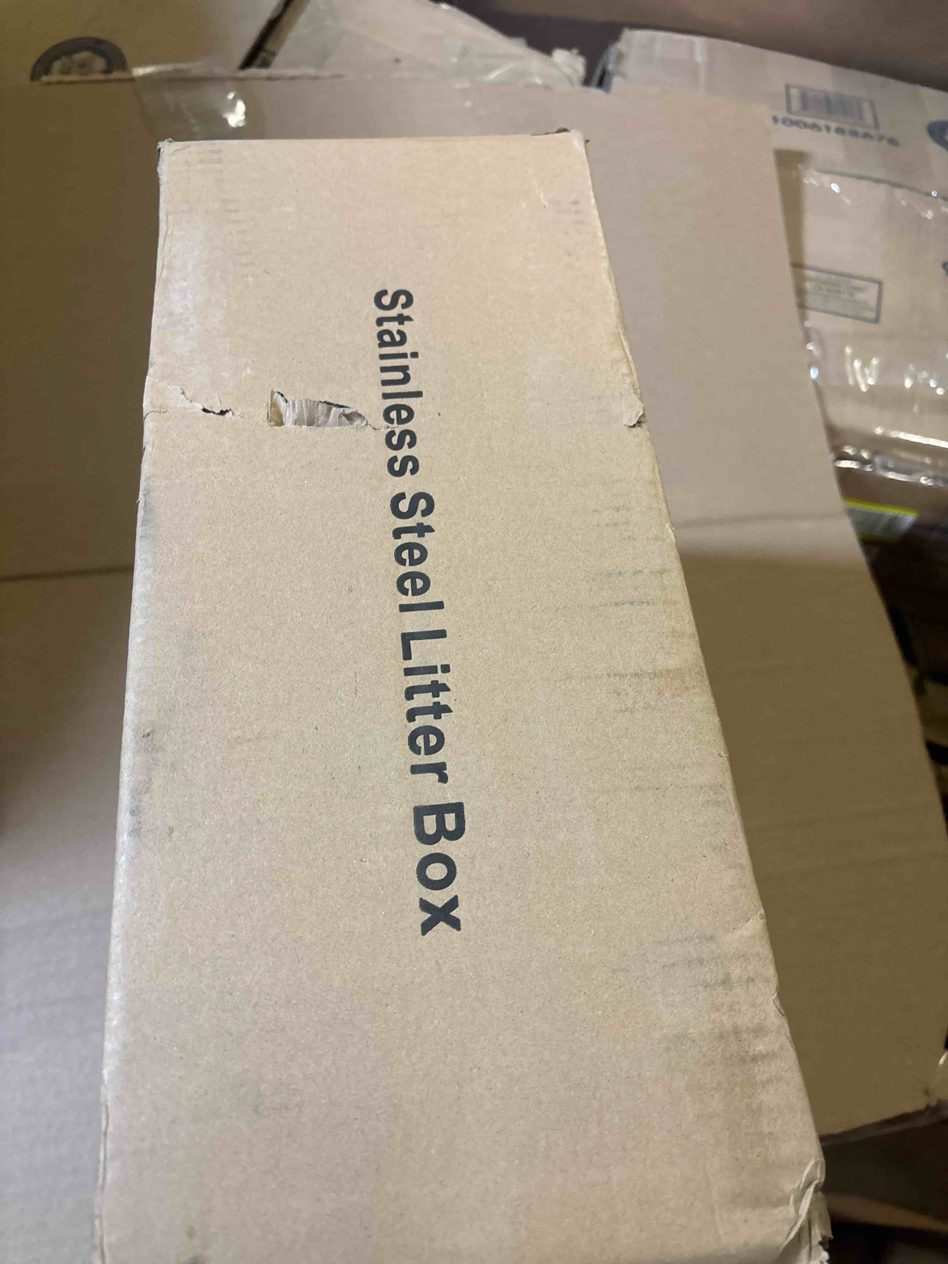 https://s3.amazonaws.com/lotting-images-prod/phillipi/PNK0398681_1740584309517.jpeg