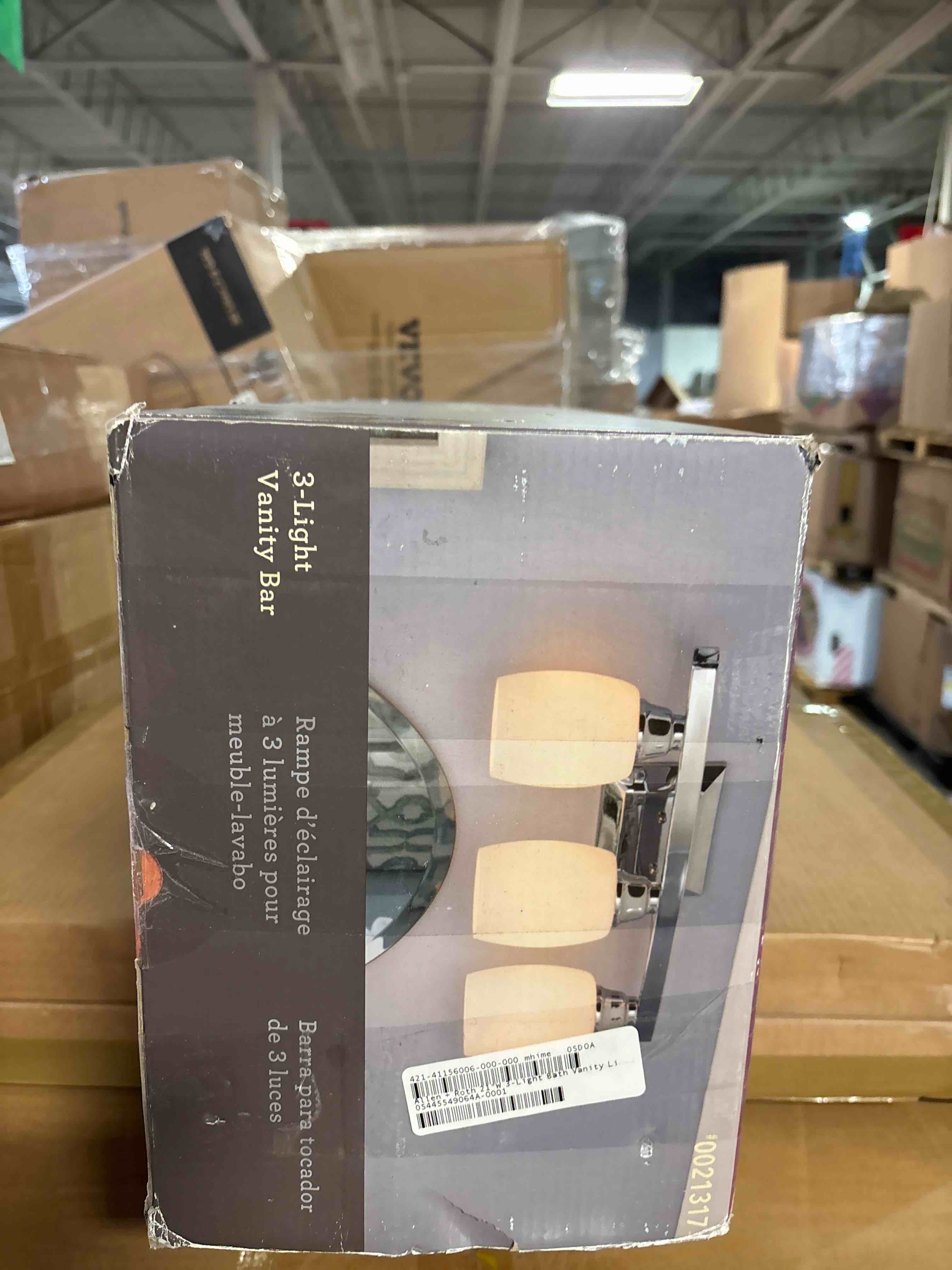 https://s3.amazonaws.com/lotting-images-prod/phillipi/PNK0398697_1740668111802.jpeg