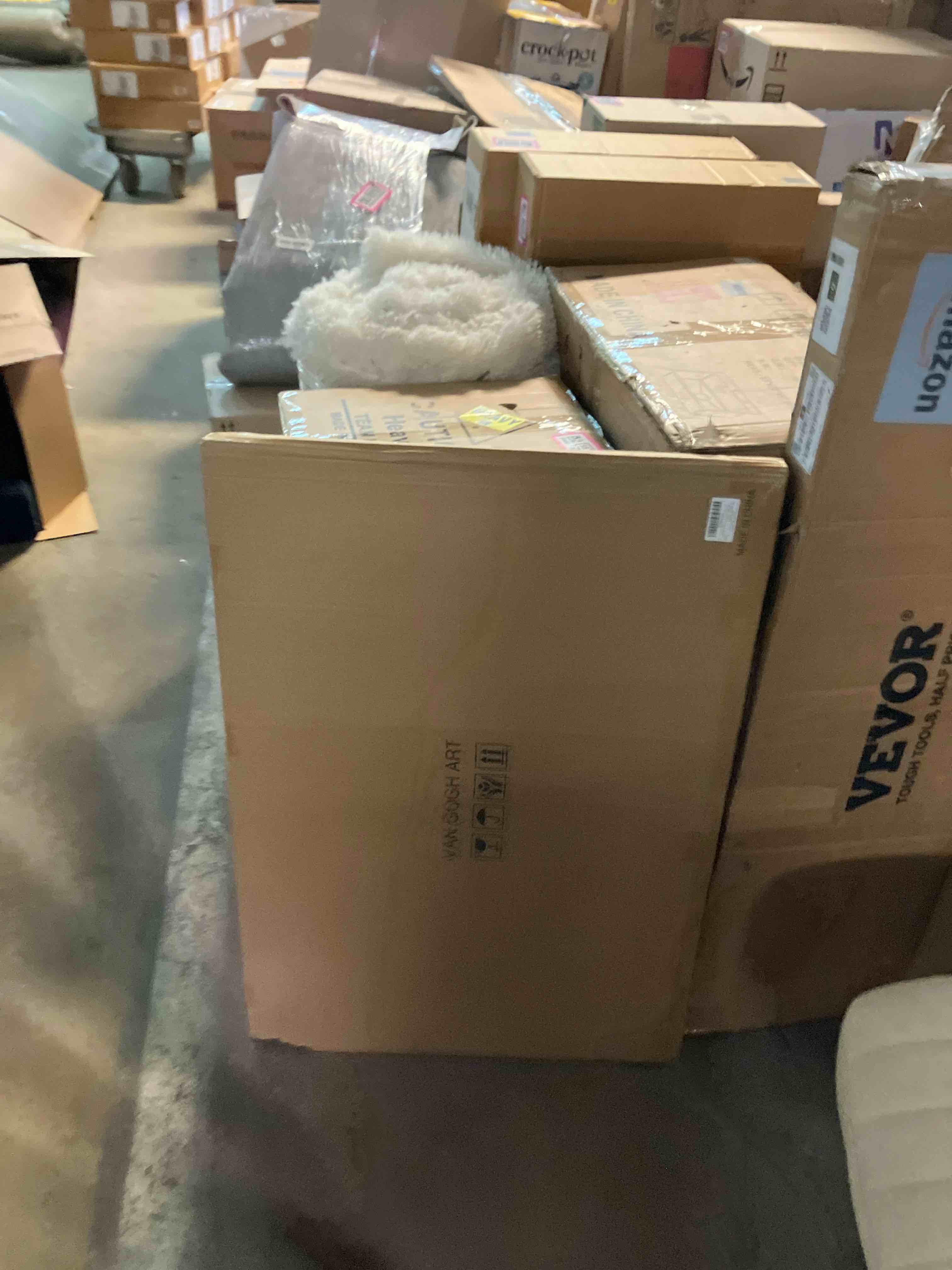 https://s3.amazonaws.com/lotting-images-prod/phillipi/PNK0398875_1740515681165.jpeg
