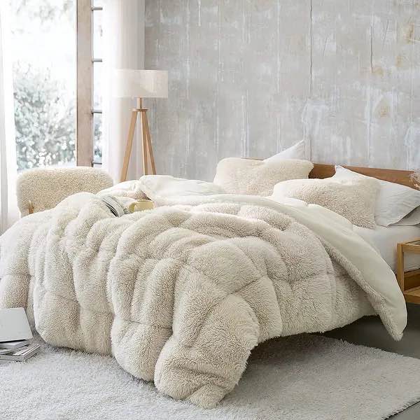 Alaskan Winters - Coma Inducer Oversized Comforter - Arctic Wolf - Oversized Queen