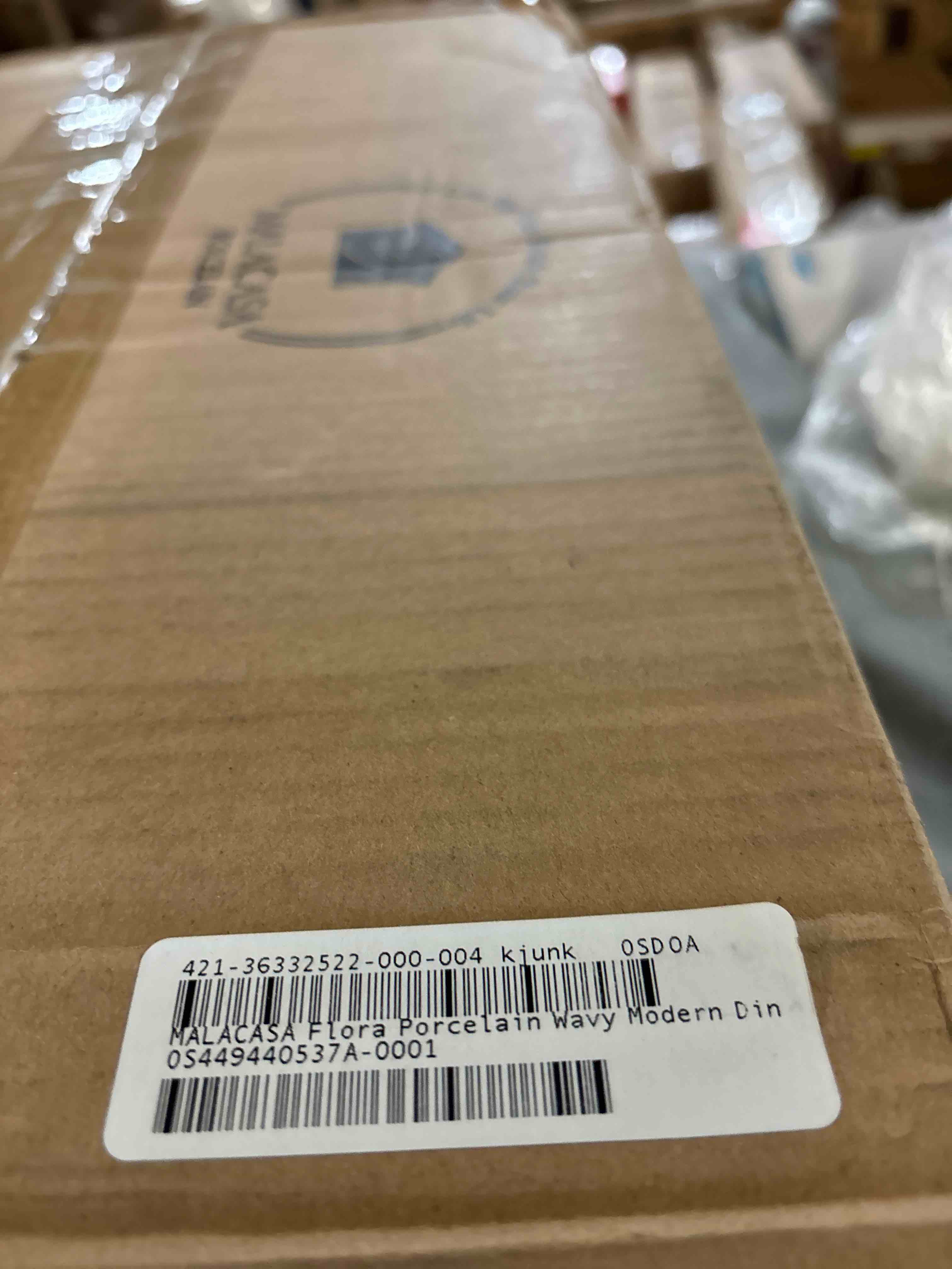 https://s3.amazonaws.com/lotting-images-prod/phillipi/PNK0399491_1740163052549.jpeg